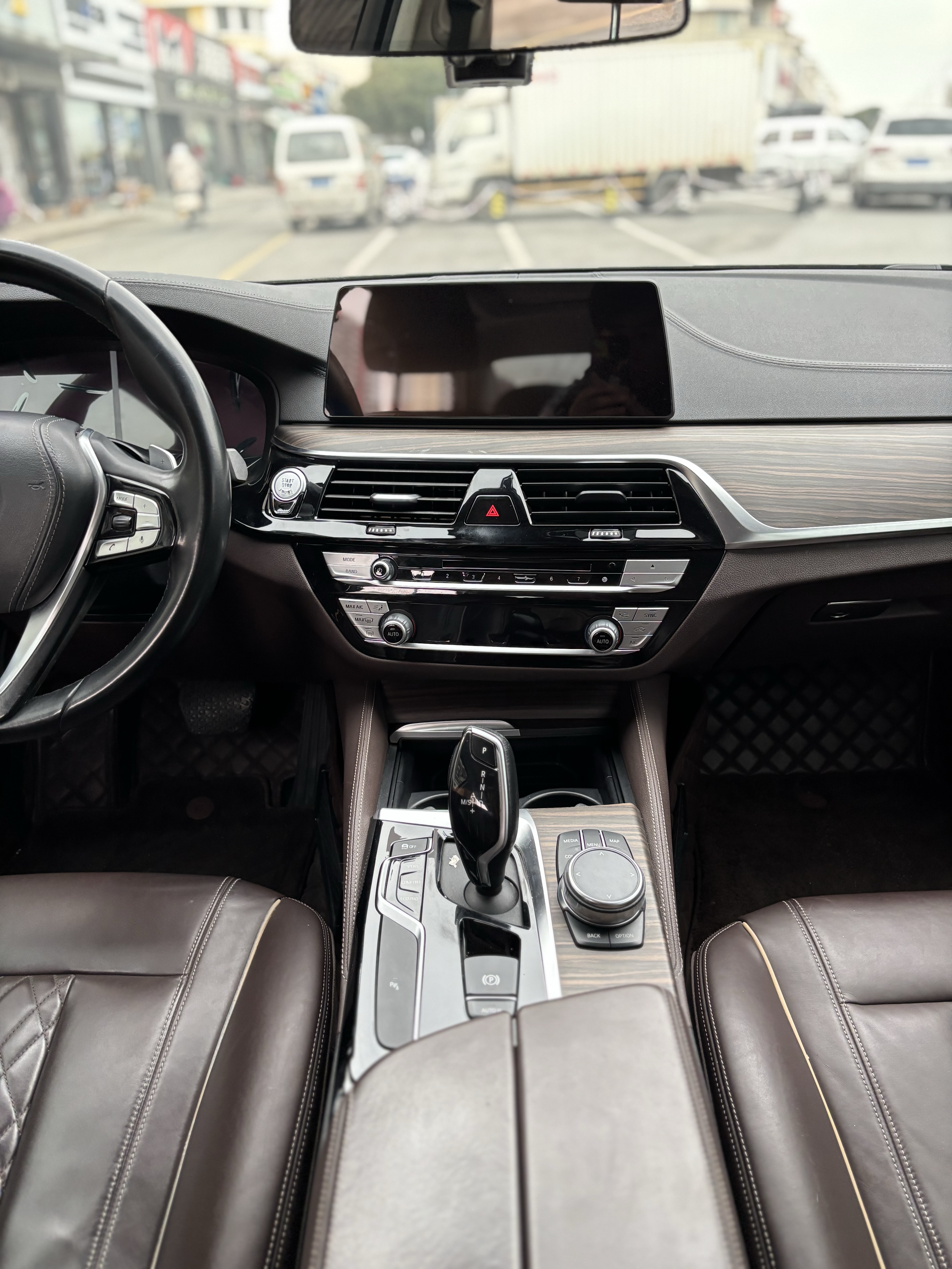 BMW 5 Series 2019 #15 BMW 5 Series 2019 car image #15