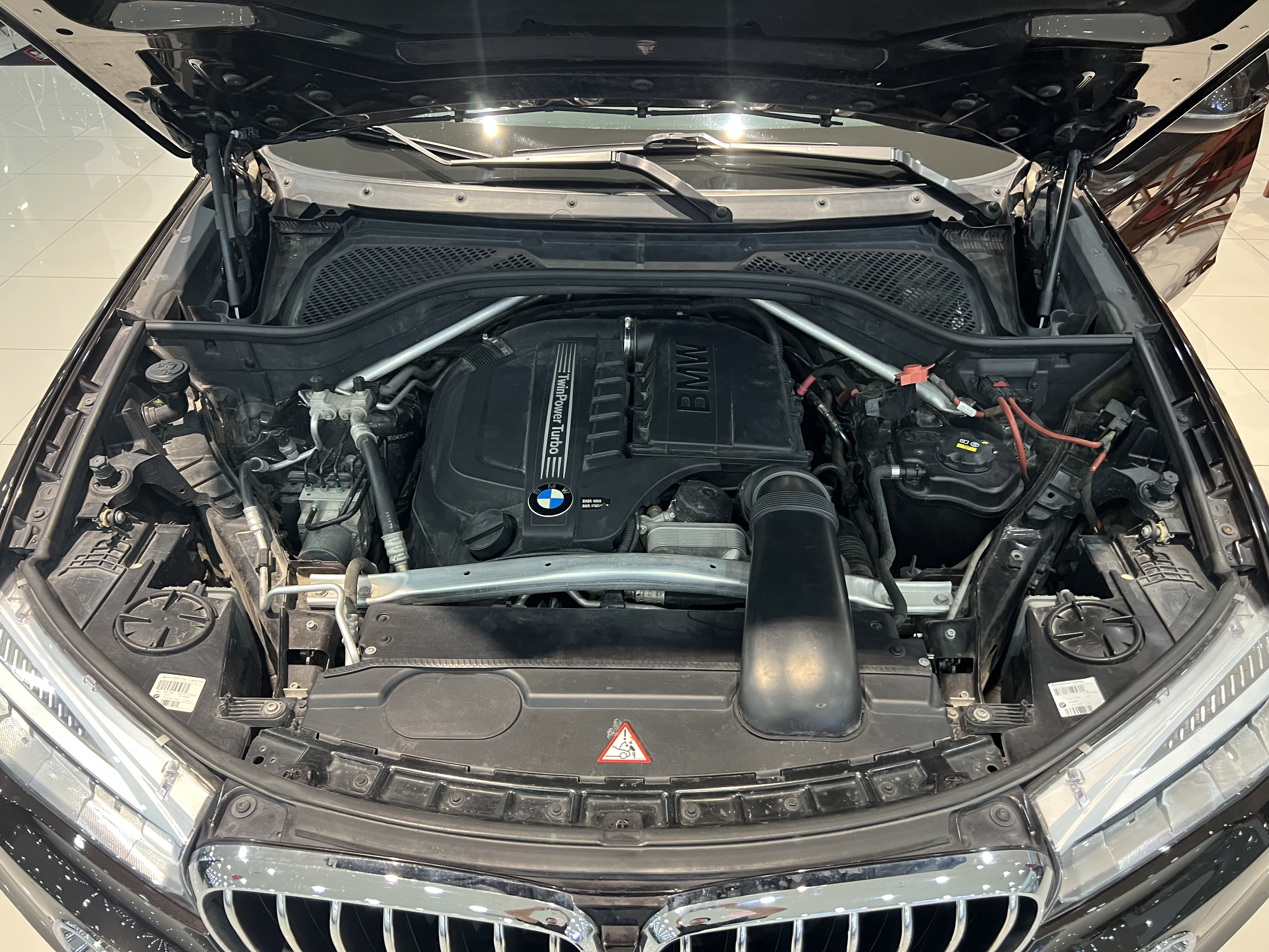 BMW X5 2017 #15 BMW X5 2017 صورة سيارة #15