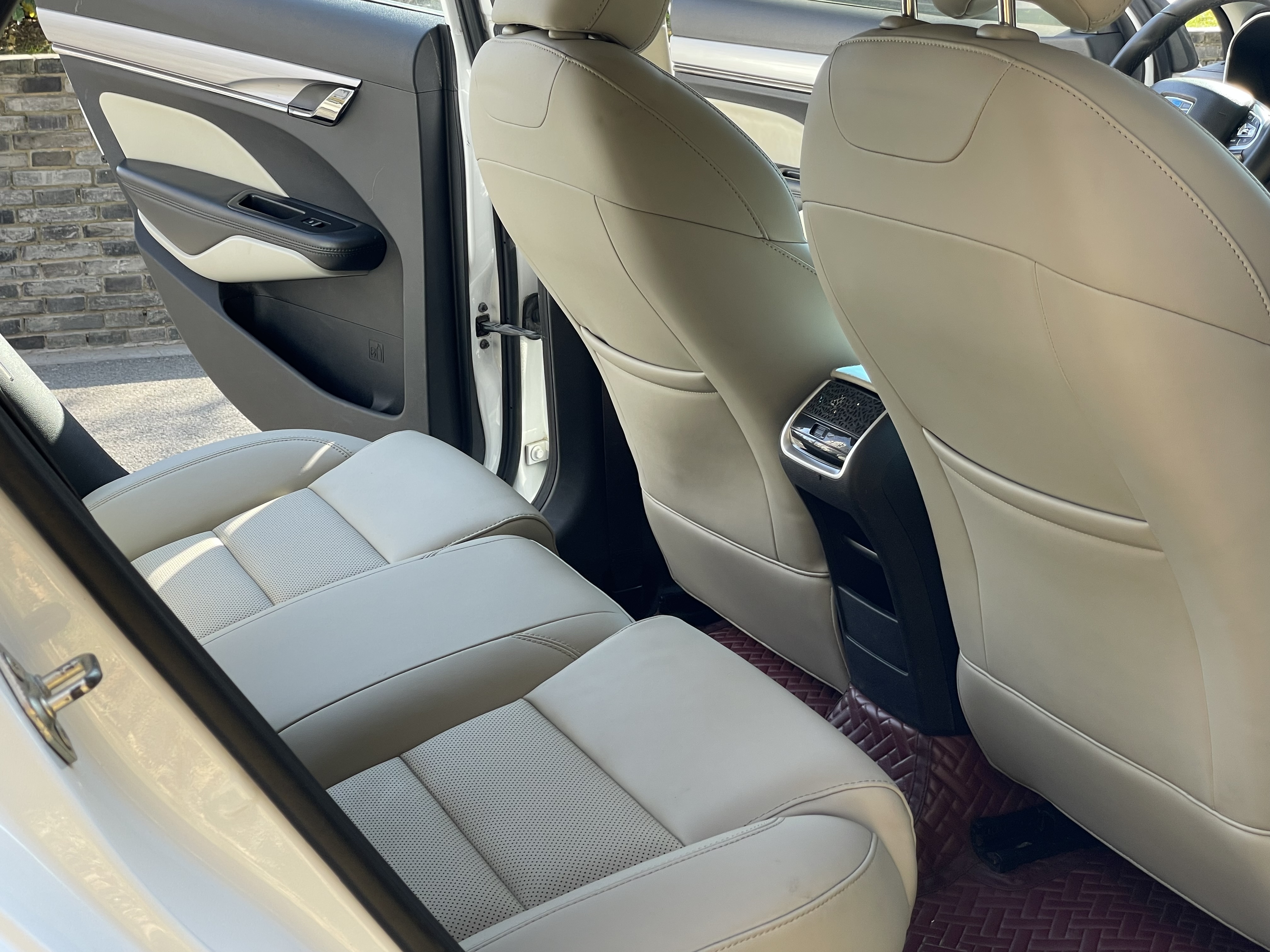 GEELY Binray 2019 #15 GEELY Binray 2019 car image #15