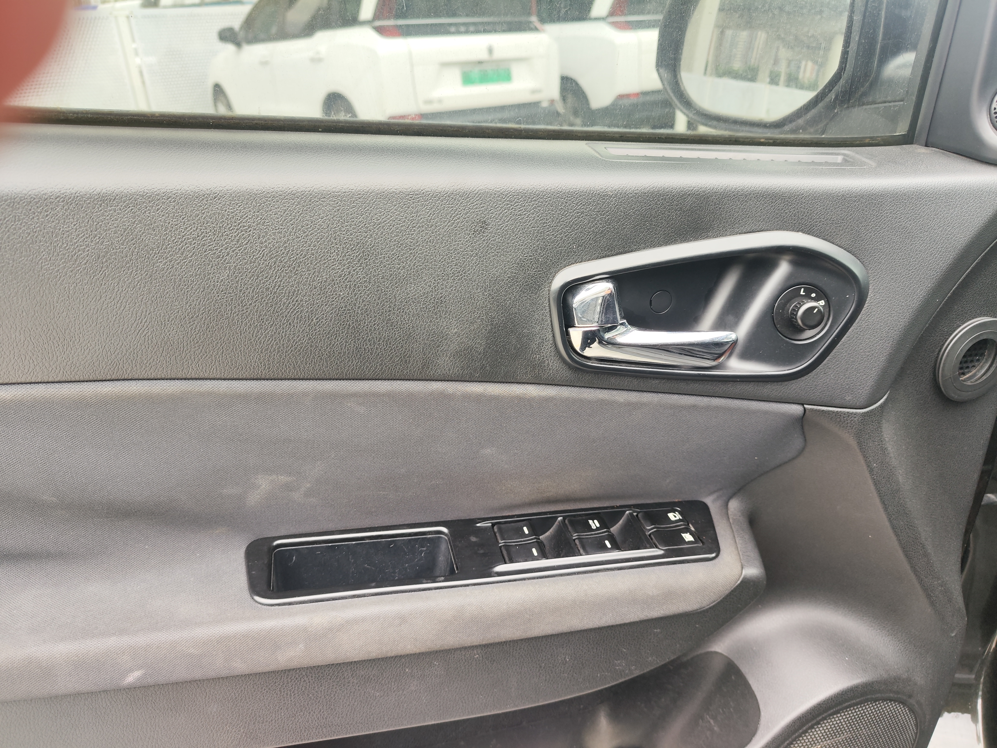 GAC Trumpchi GS5 2014 #15 GAC Trumpchi GS5 2014 car image #15