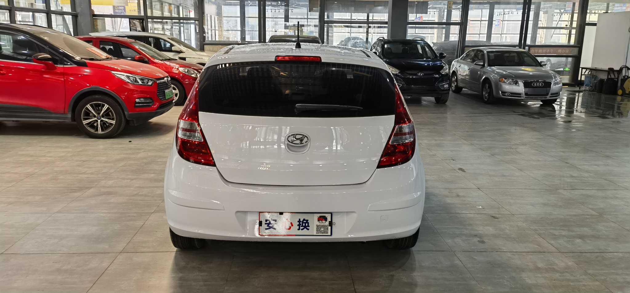 Hyundai i30 2011 #15 Hyundai i30 2011 صورة سيارة #15