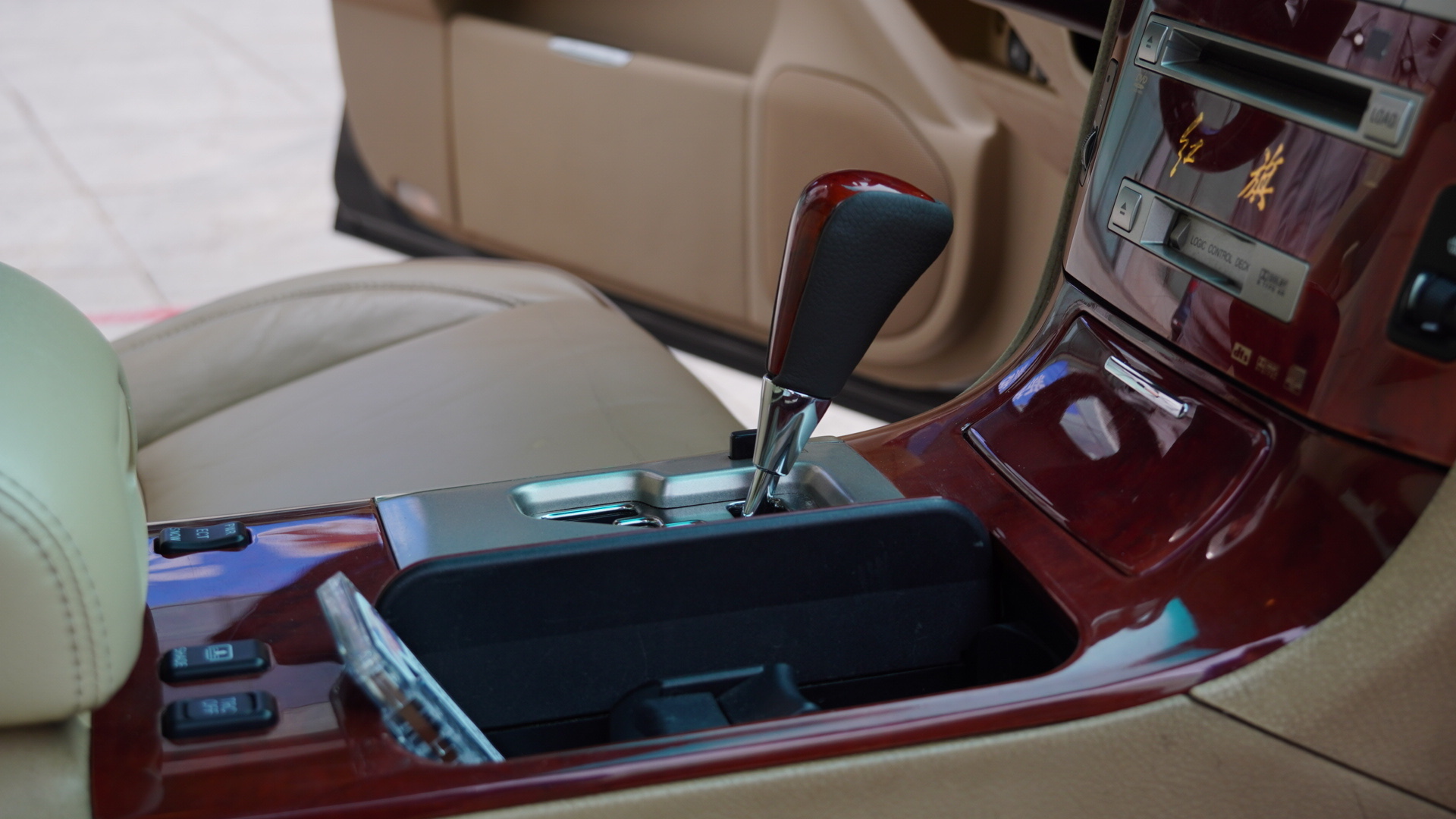 HongQi ShengShi 2008 صورة سيارة #15