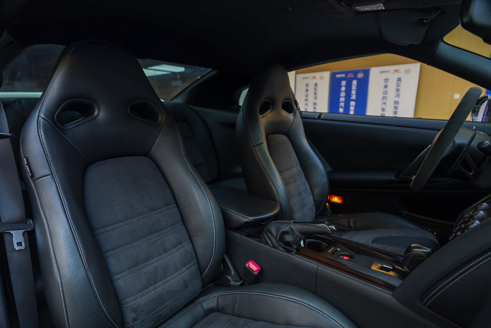 日产 日产GT-R 2016 汽车图片 #15