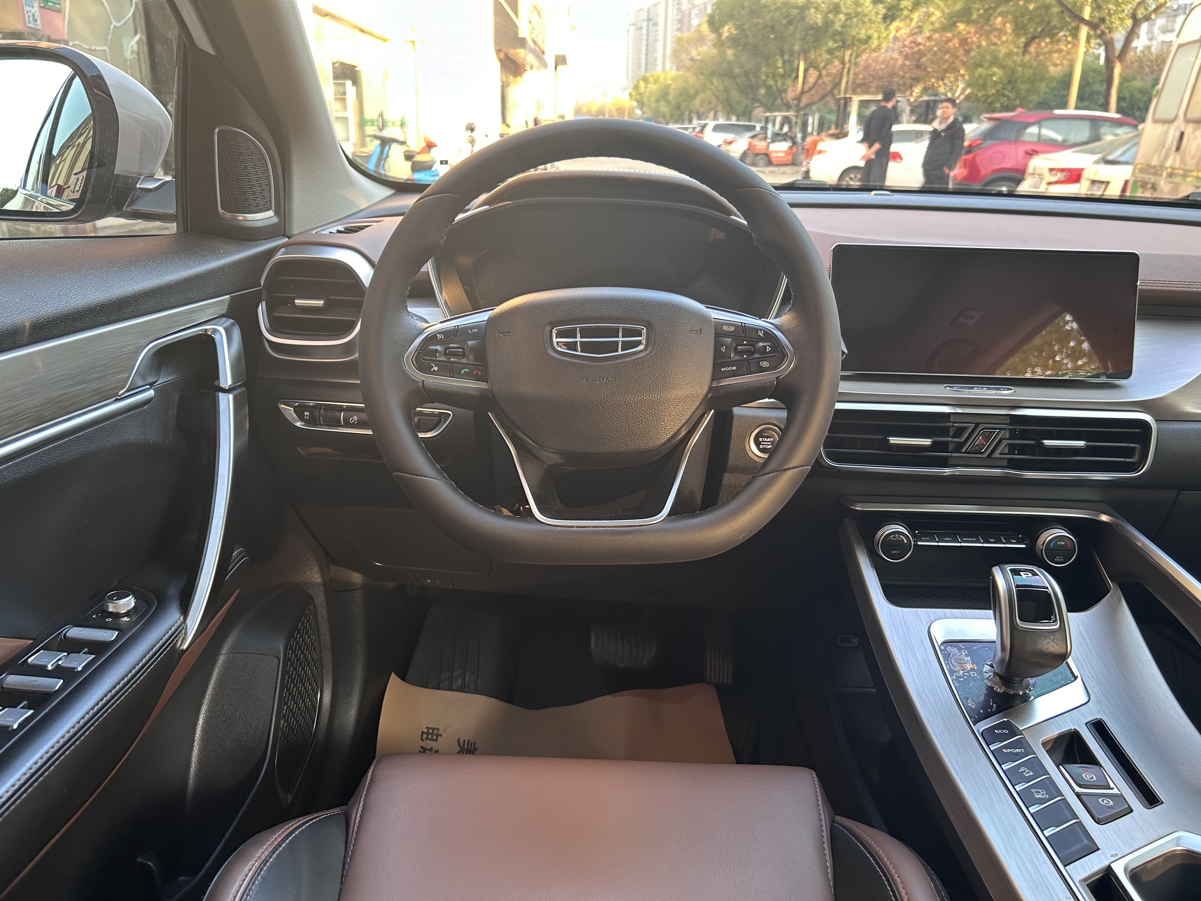 GEELY Coolray 2020 #15 GEELY Coolray 2020 car image #15