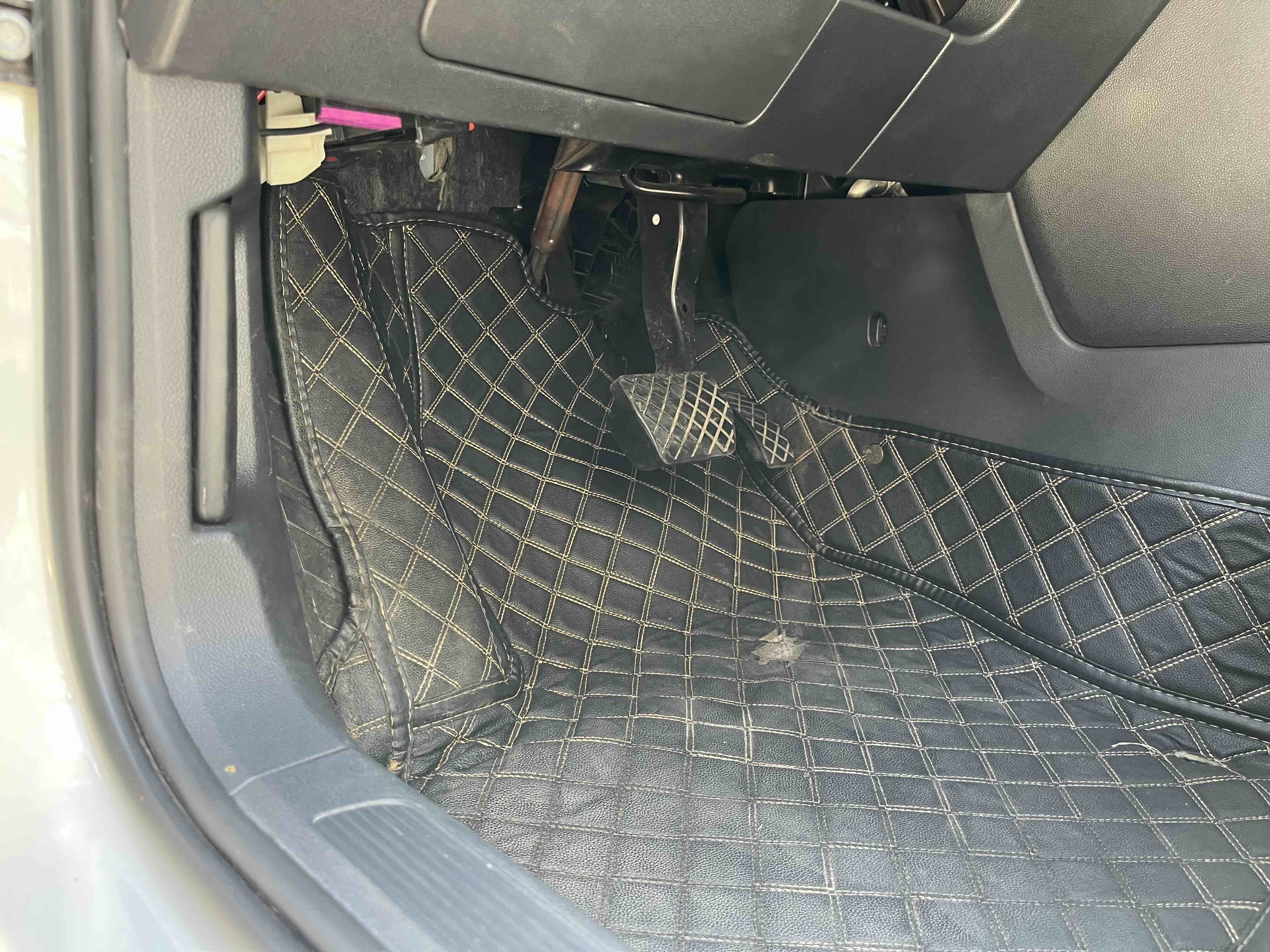 T-Roc 2018 car image #15