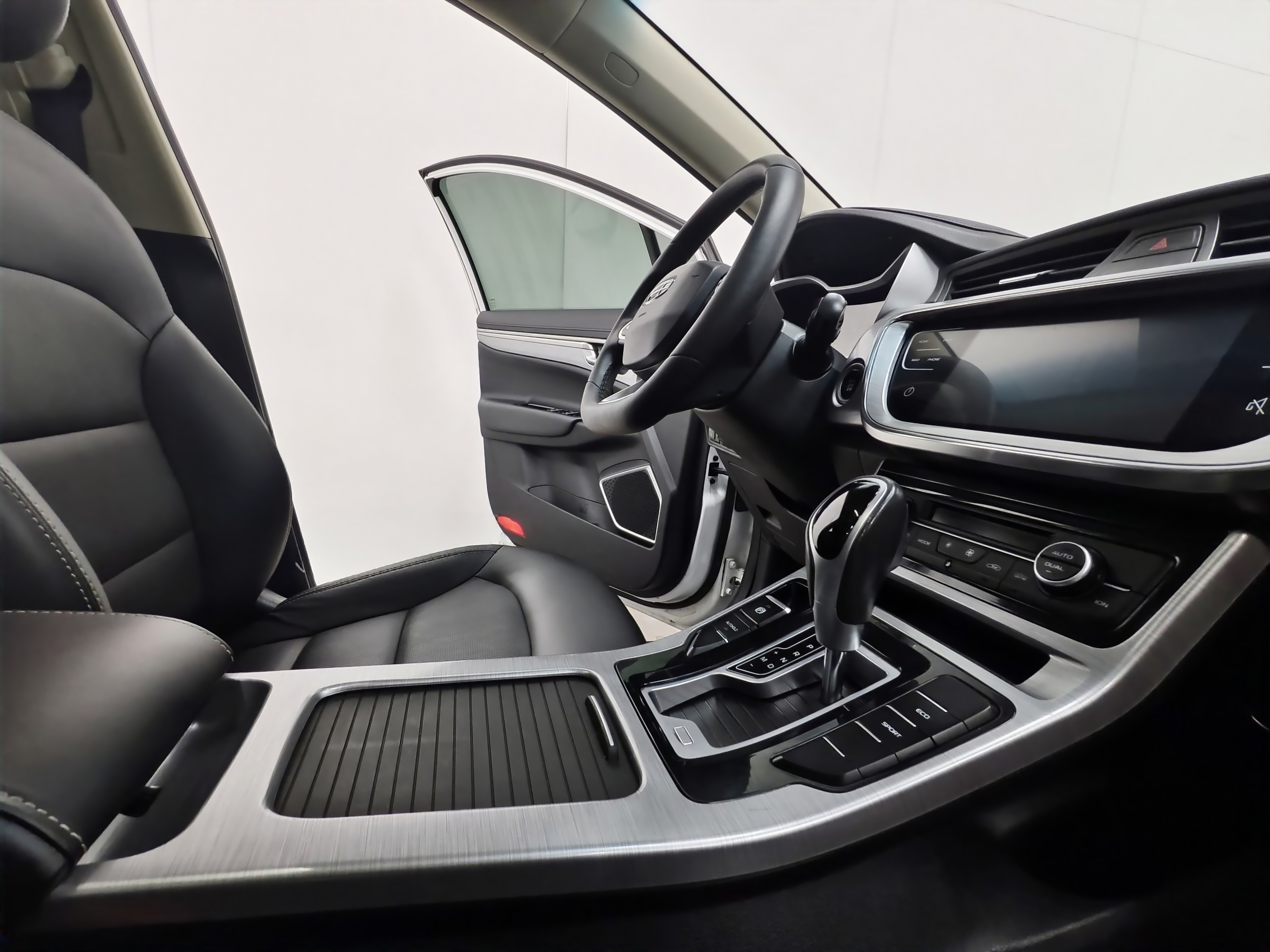 GEELY Emgrand GS 2019 #15 GEELY Emgrand GS 2019 car image #15