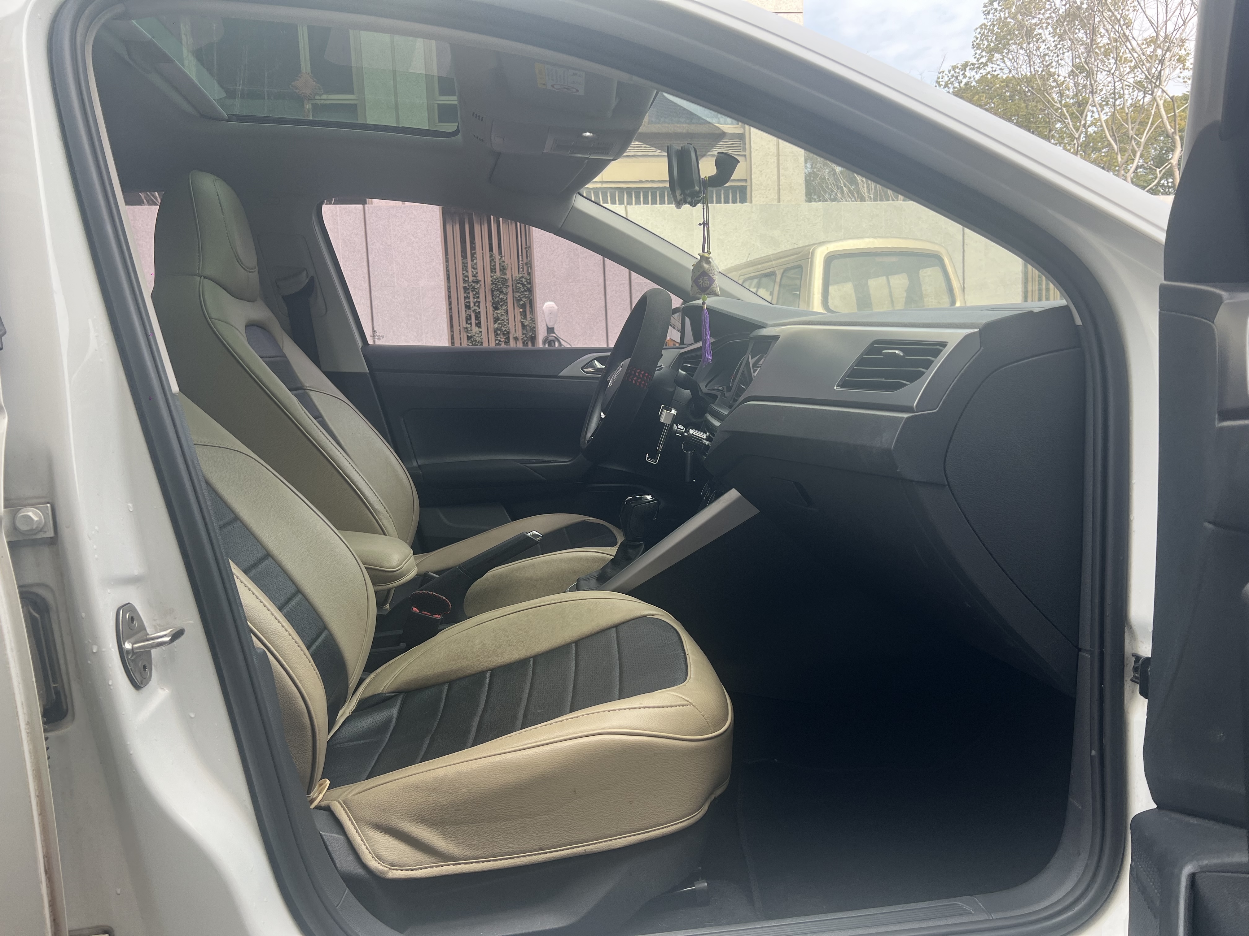 Volkswagen Polo 2019 #15 Volkswagen Polo 2019 car image #15