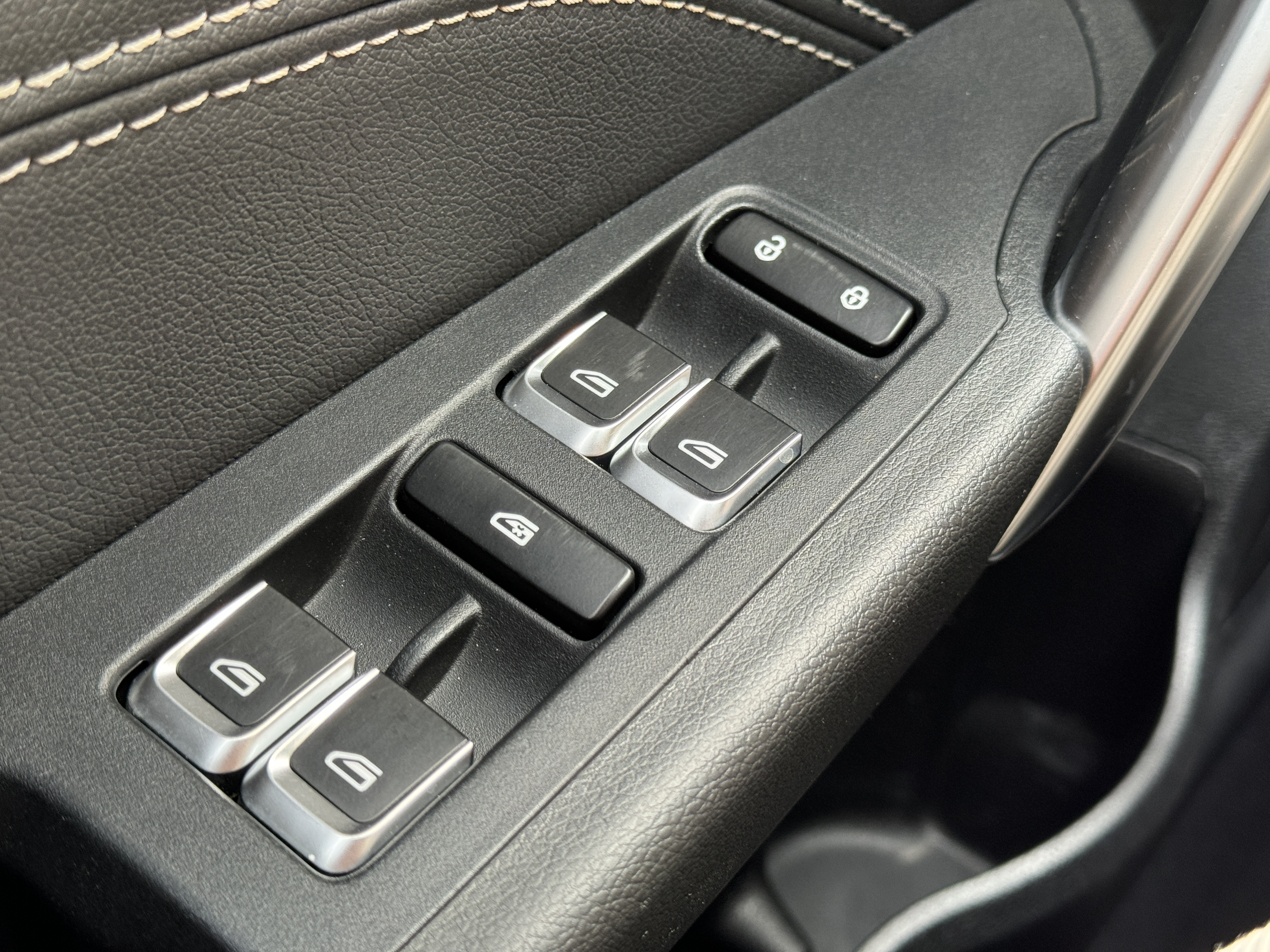 2020 #15 2020 car image #15