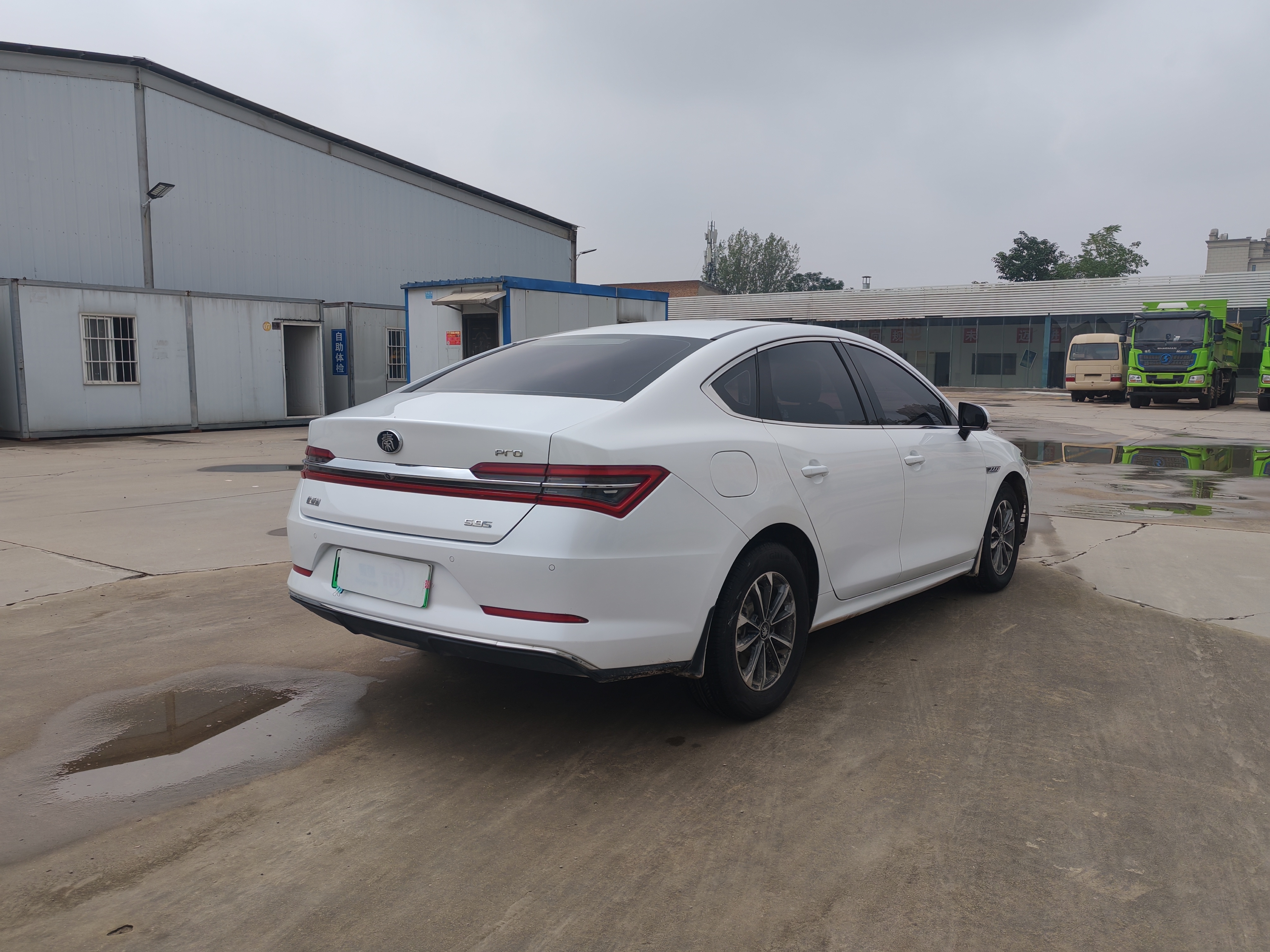 BYD Qin Pro New Energy 2019 #15 BYD Qin Pro New Energy 2019 car image #15