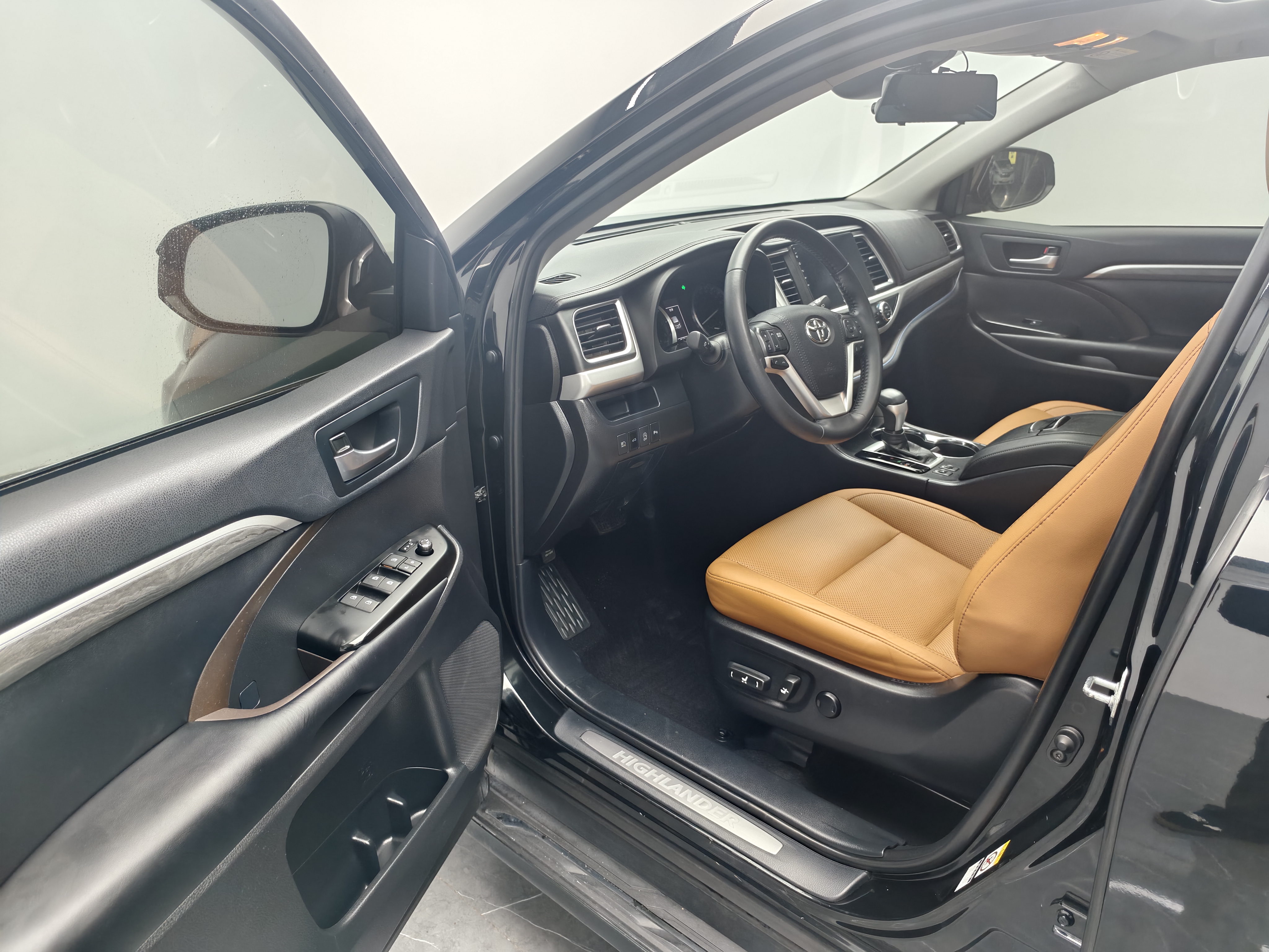 Toyota Highlander 2020 #15 Toyota Highlander 2020 car image #15