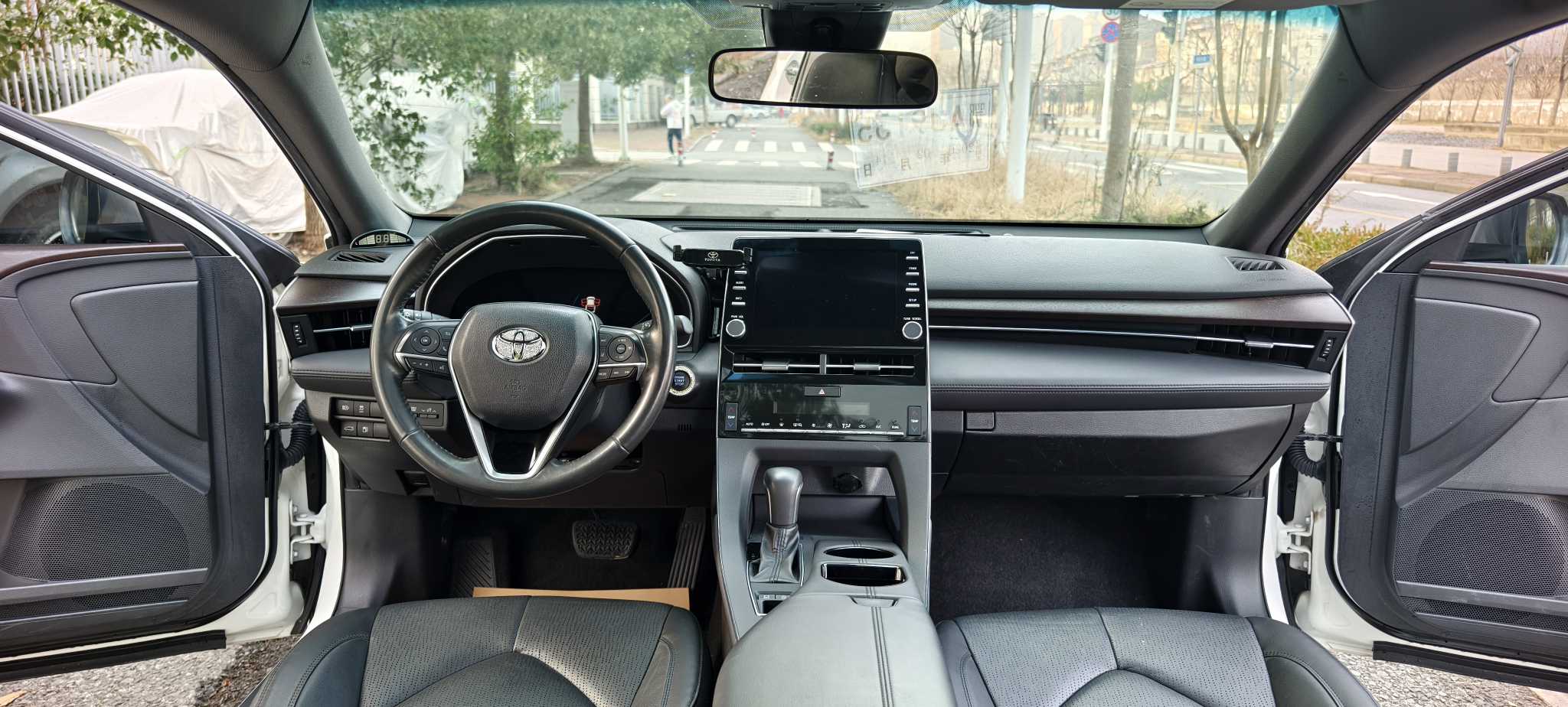 Toyota Avalon 2020 immagine di auto #15