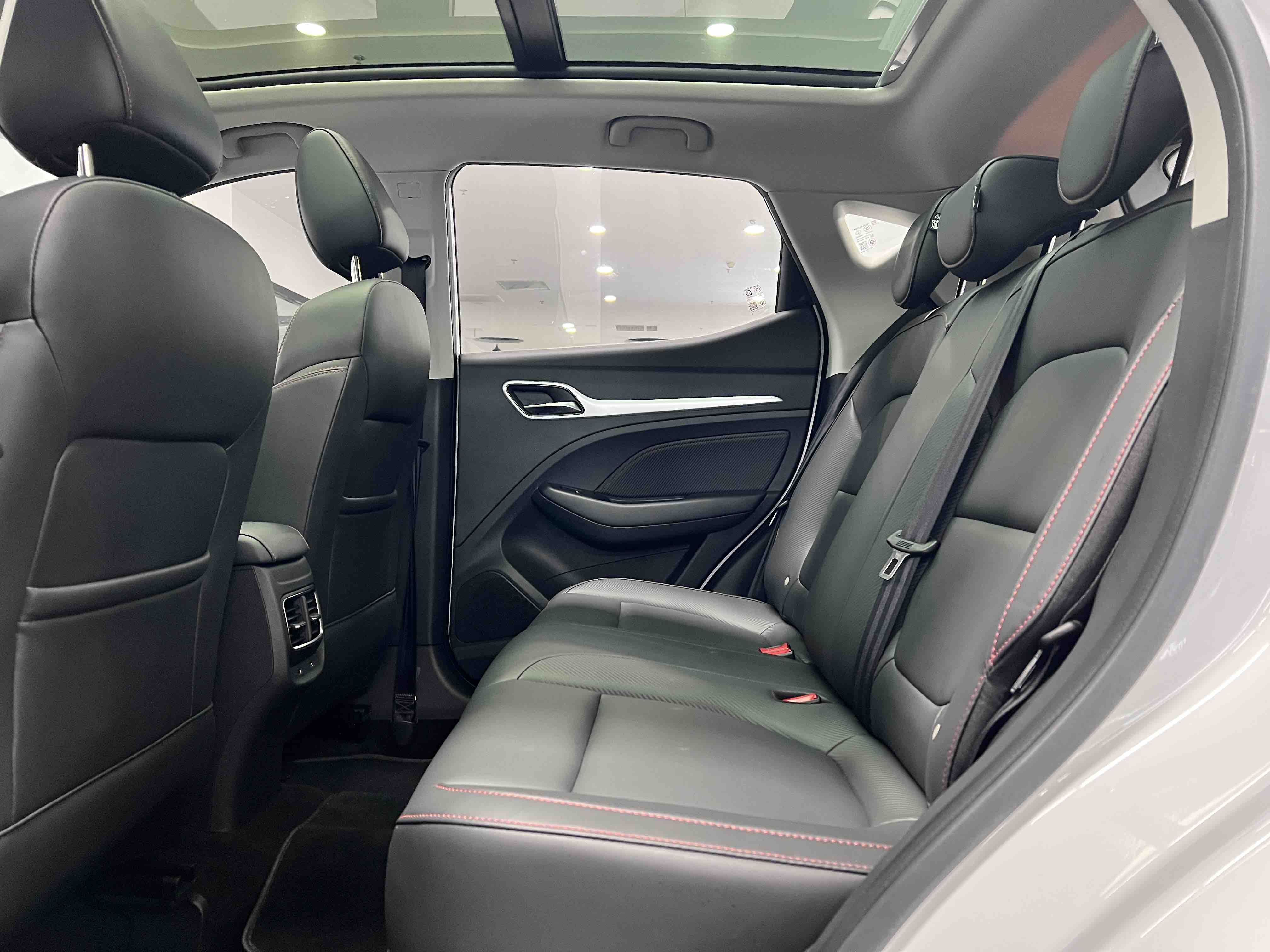 MG ZS 2022 car image #15