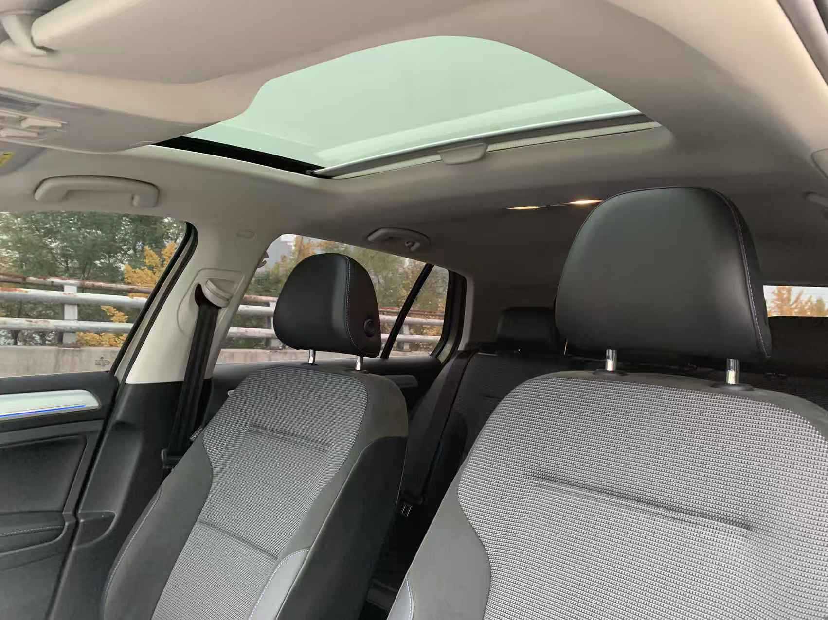 Volkswagen Golf Pure Electric 2020 imagen de coche #15