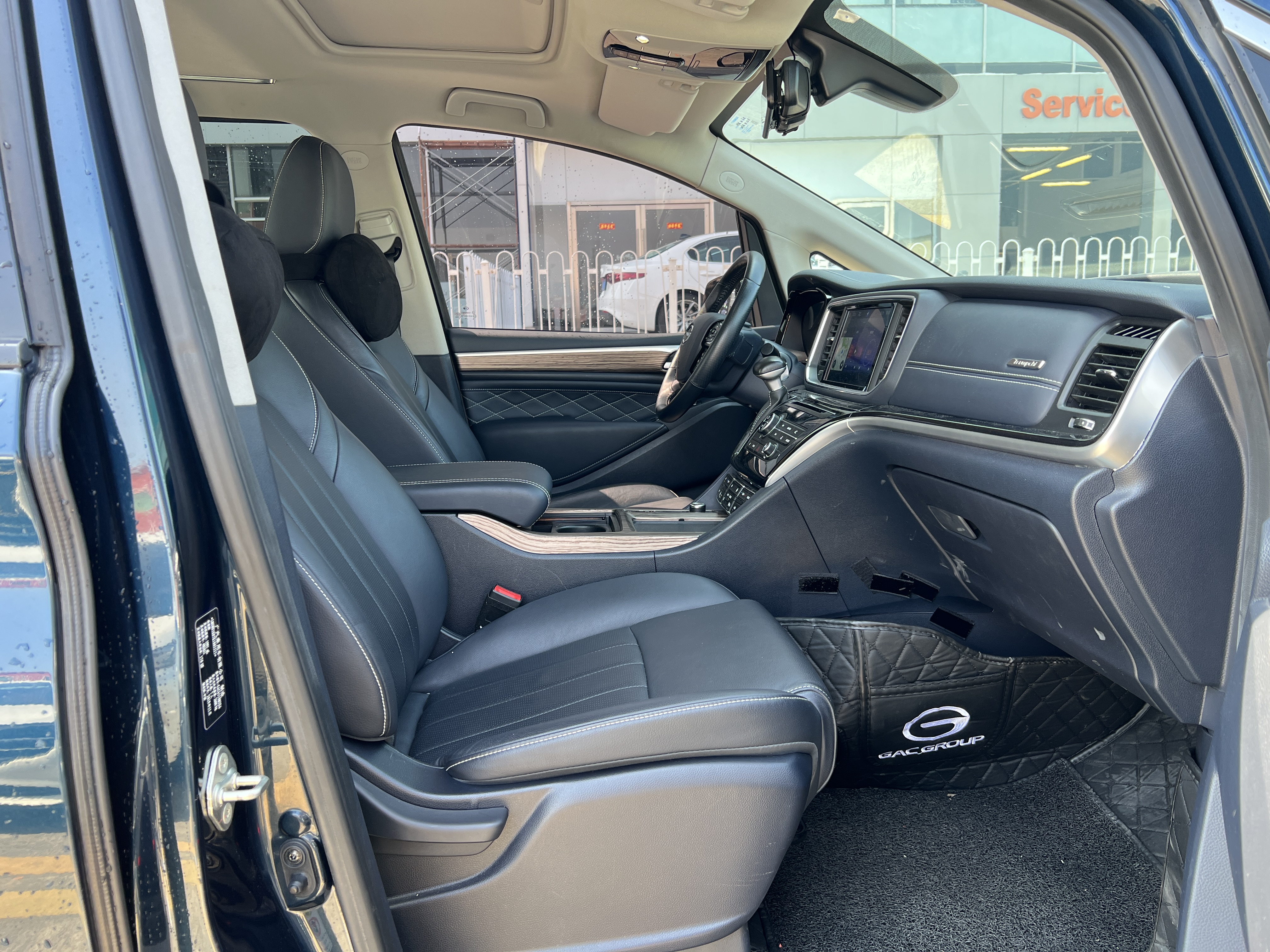 广汽传祺 传祺M8 2020 汽车图片 #15