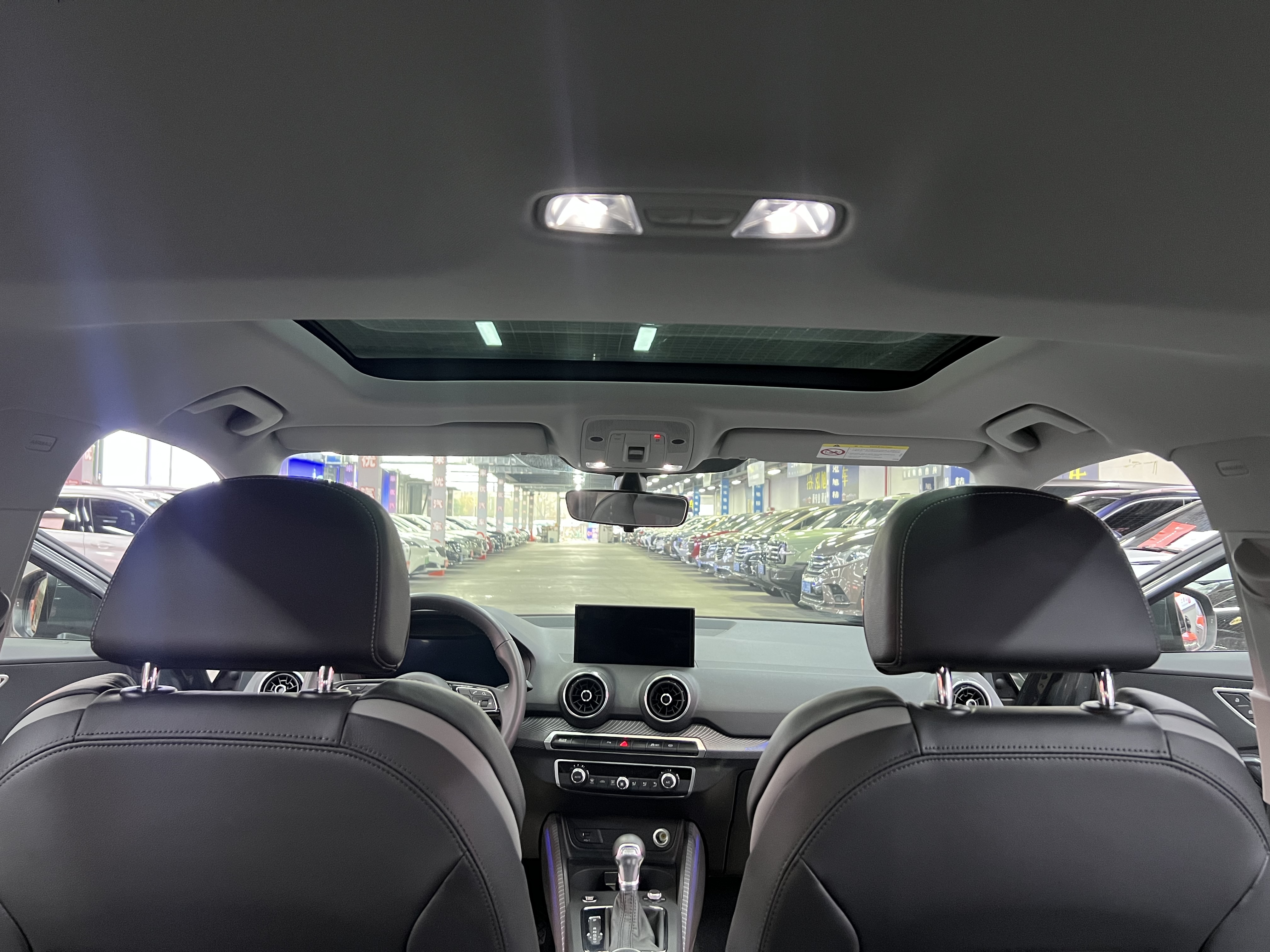 Audi Q2L e-tron 2021 car image #15