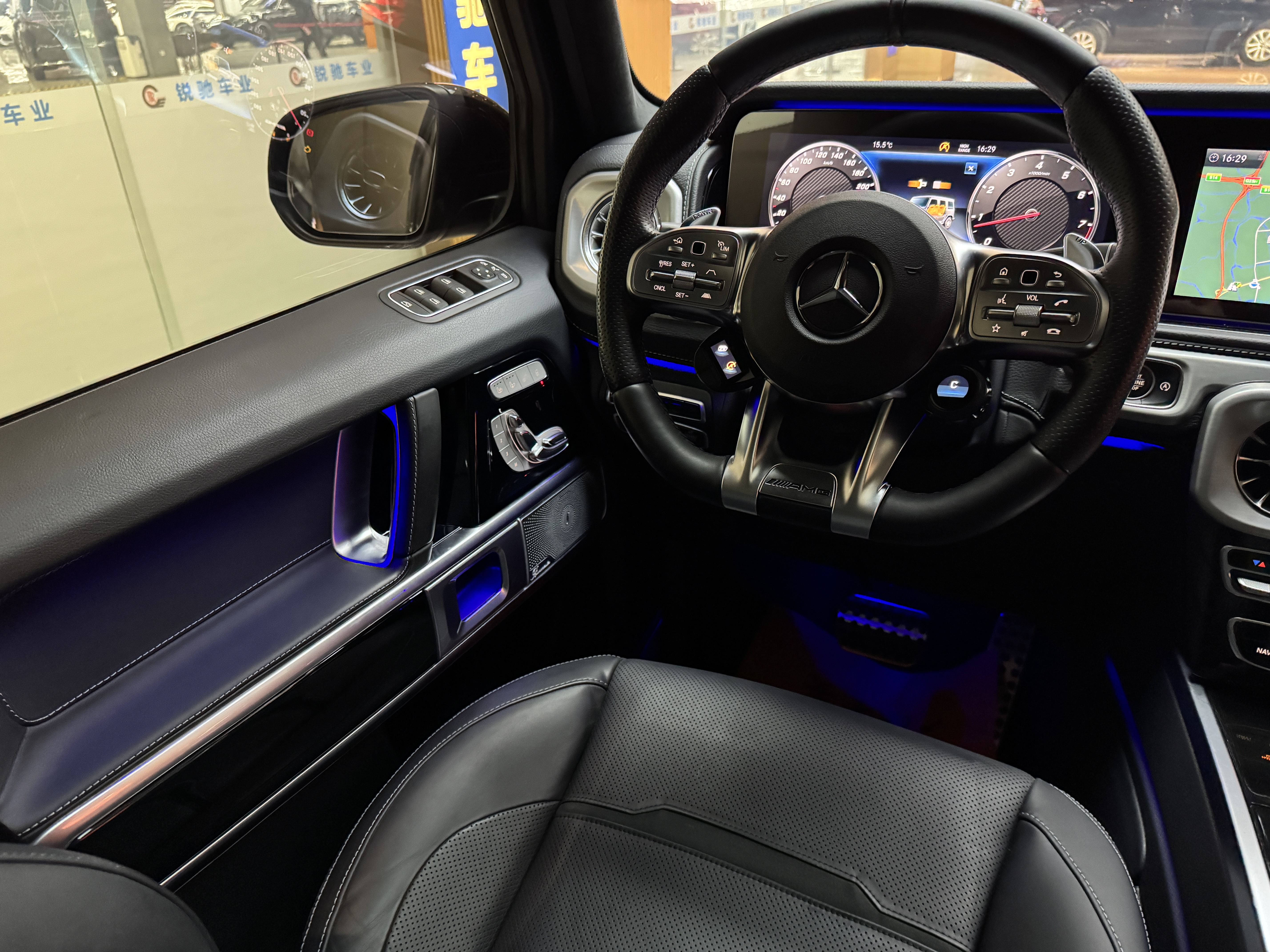 Mercedes-Benz G AMG 2020 car image #15