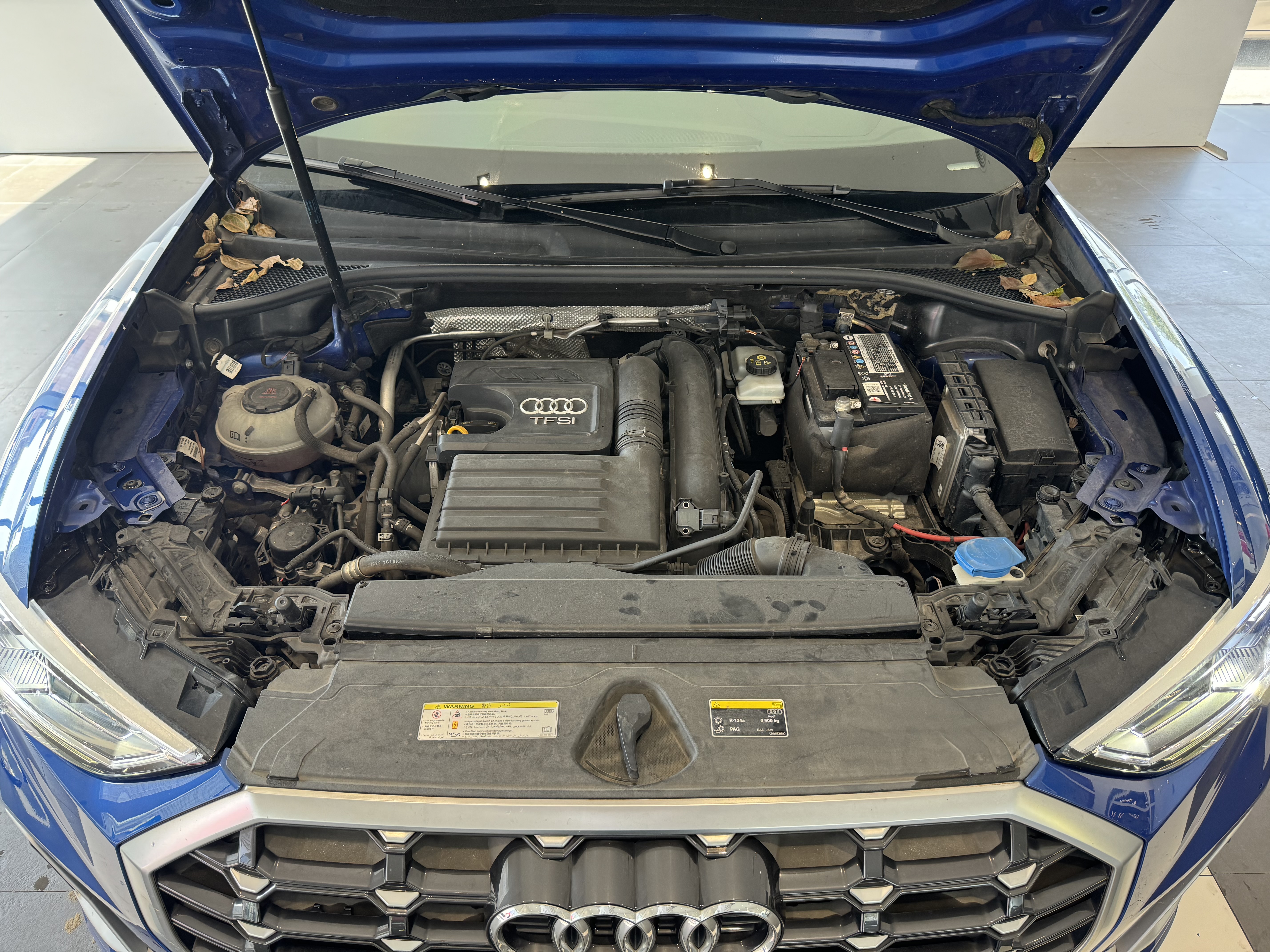 Audi Q3 2020 car image #15