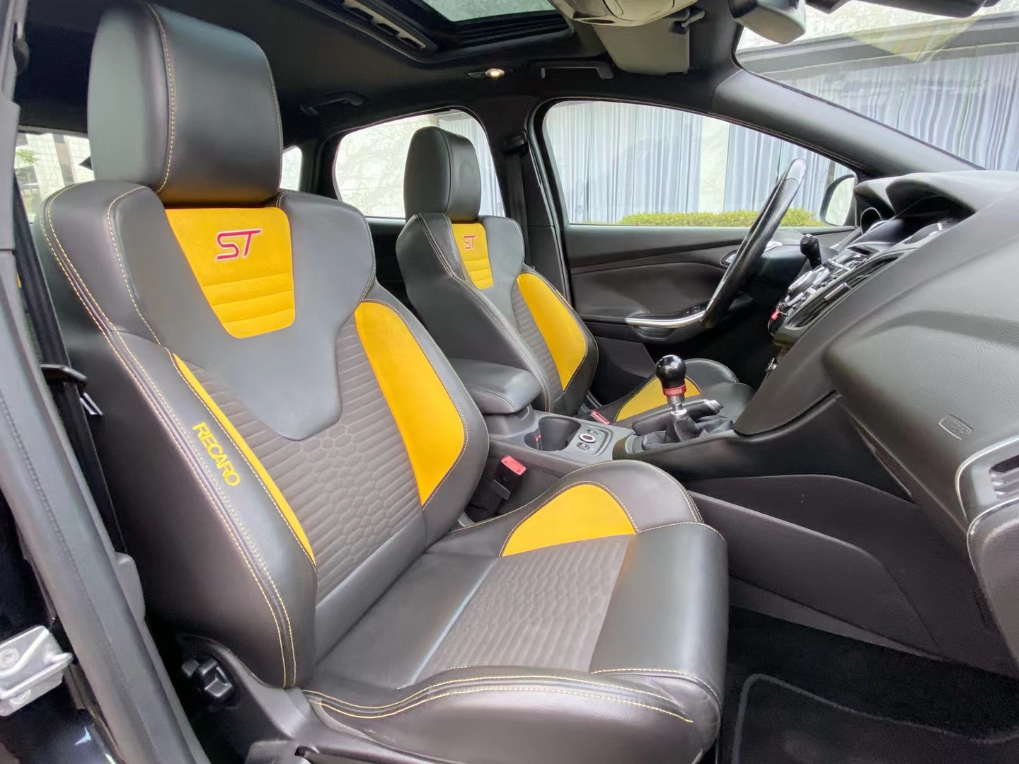 Ford Focus (Imported) 2014 صورة سيارة #15