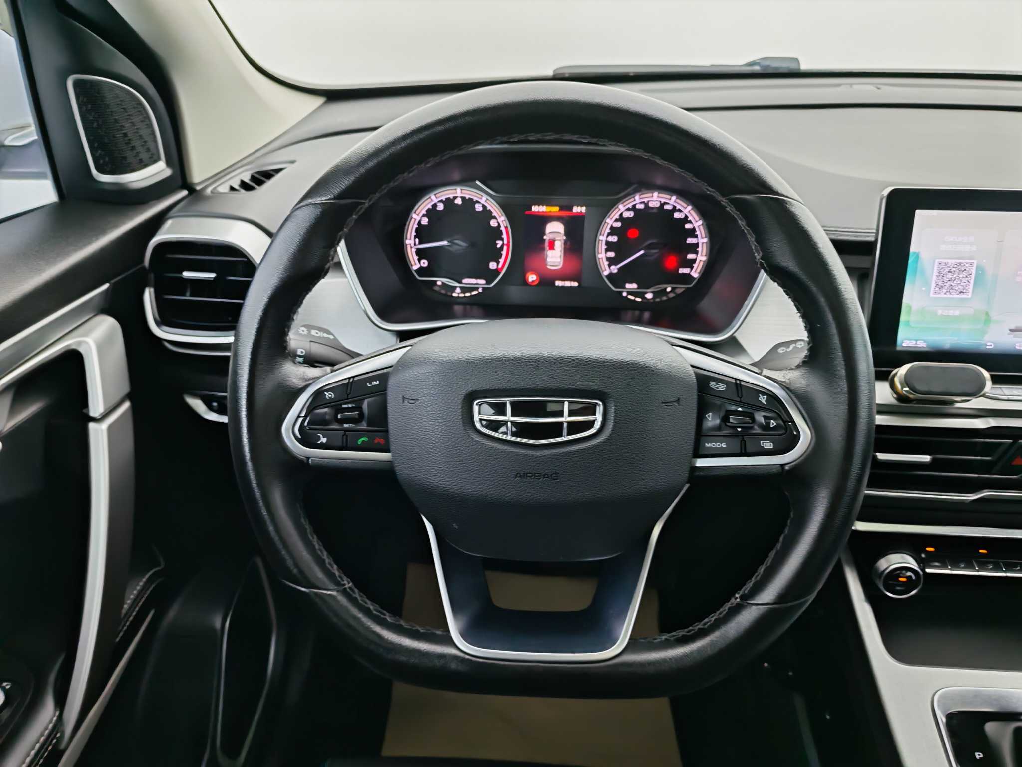 GEELY Coolray 2020 car image #15
