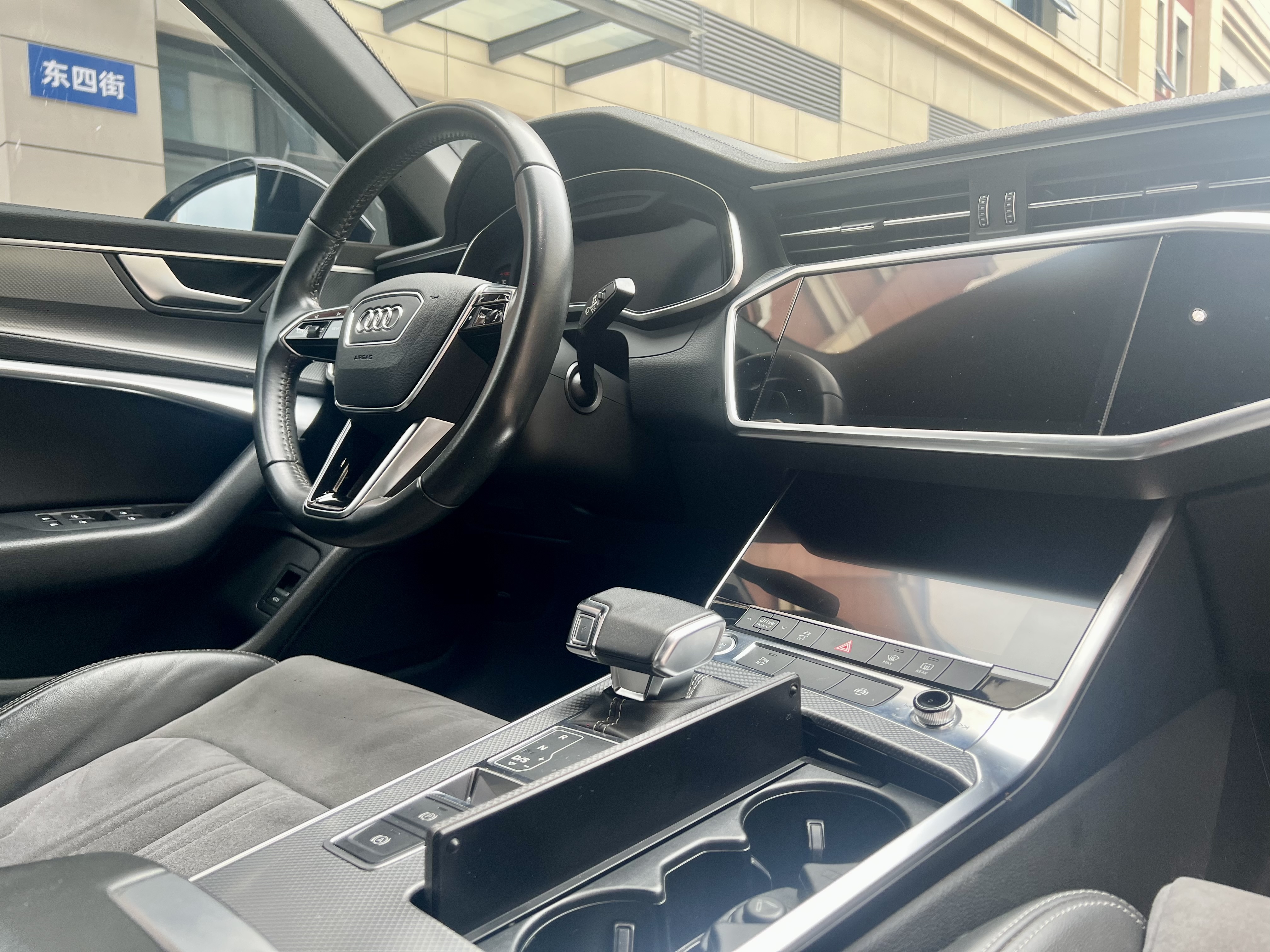 Audi A6L e-tron 2019 #15 Audi A6L e-tron 2019 صورة سيارة #15