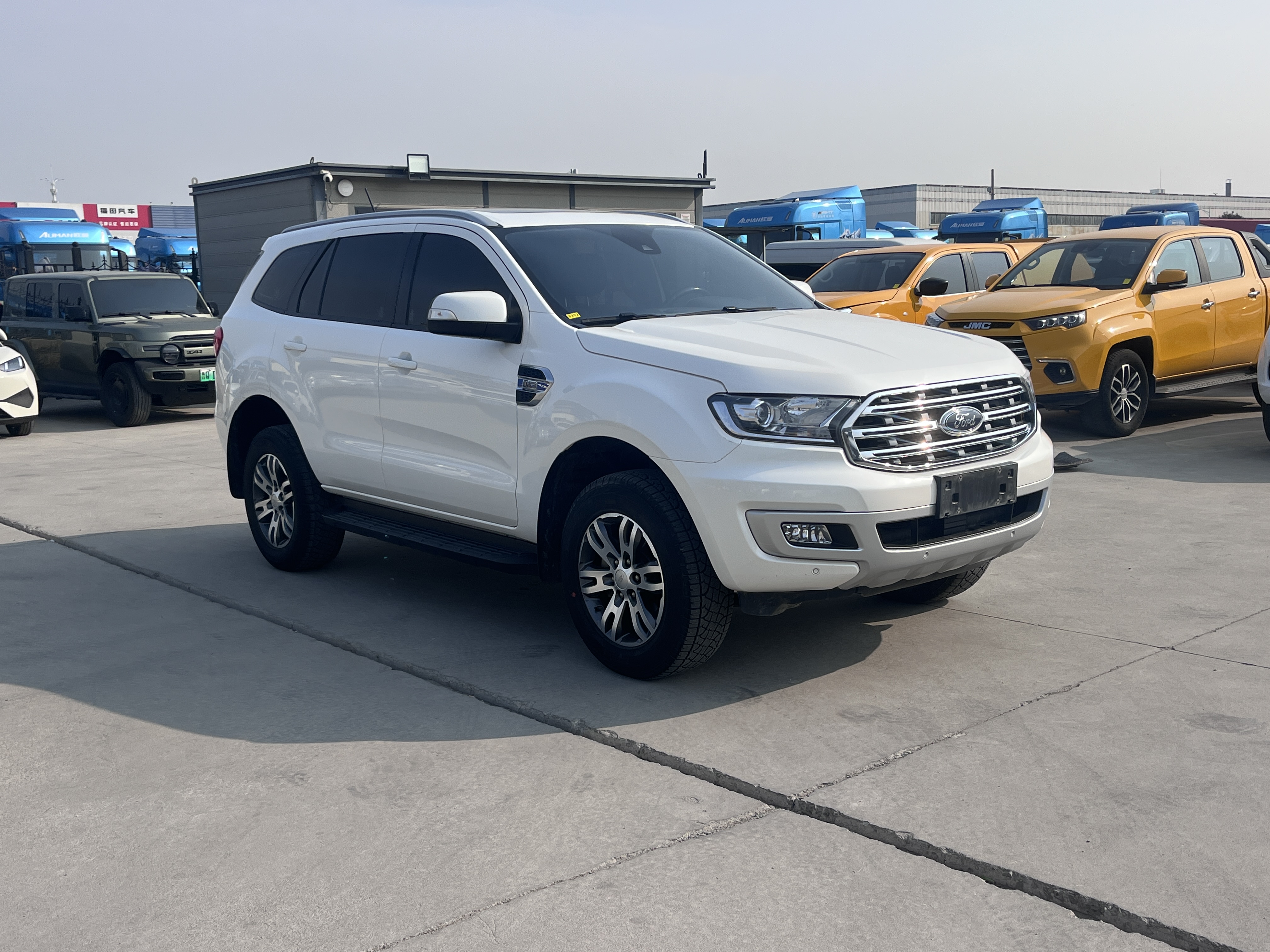 Ford Everest 2021 изображение автомобиля #15