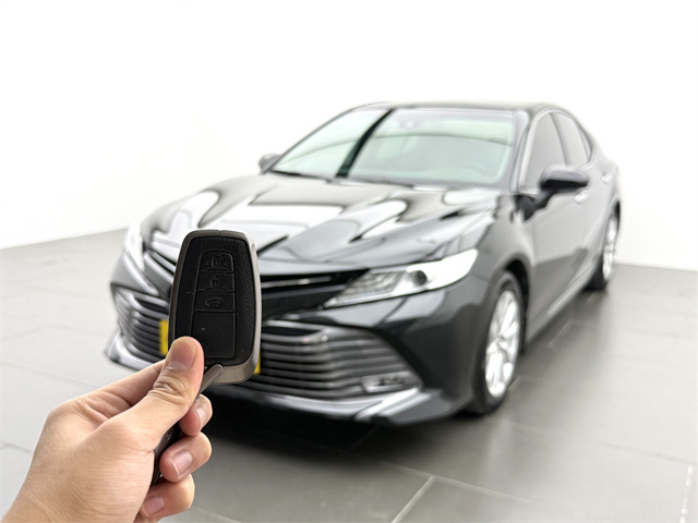 Toyota Camry 2021 car image #15
