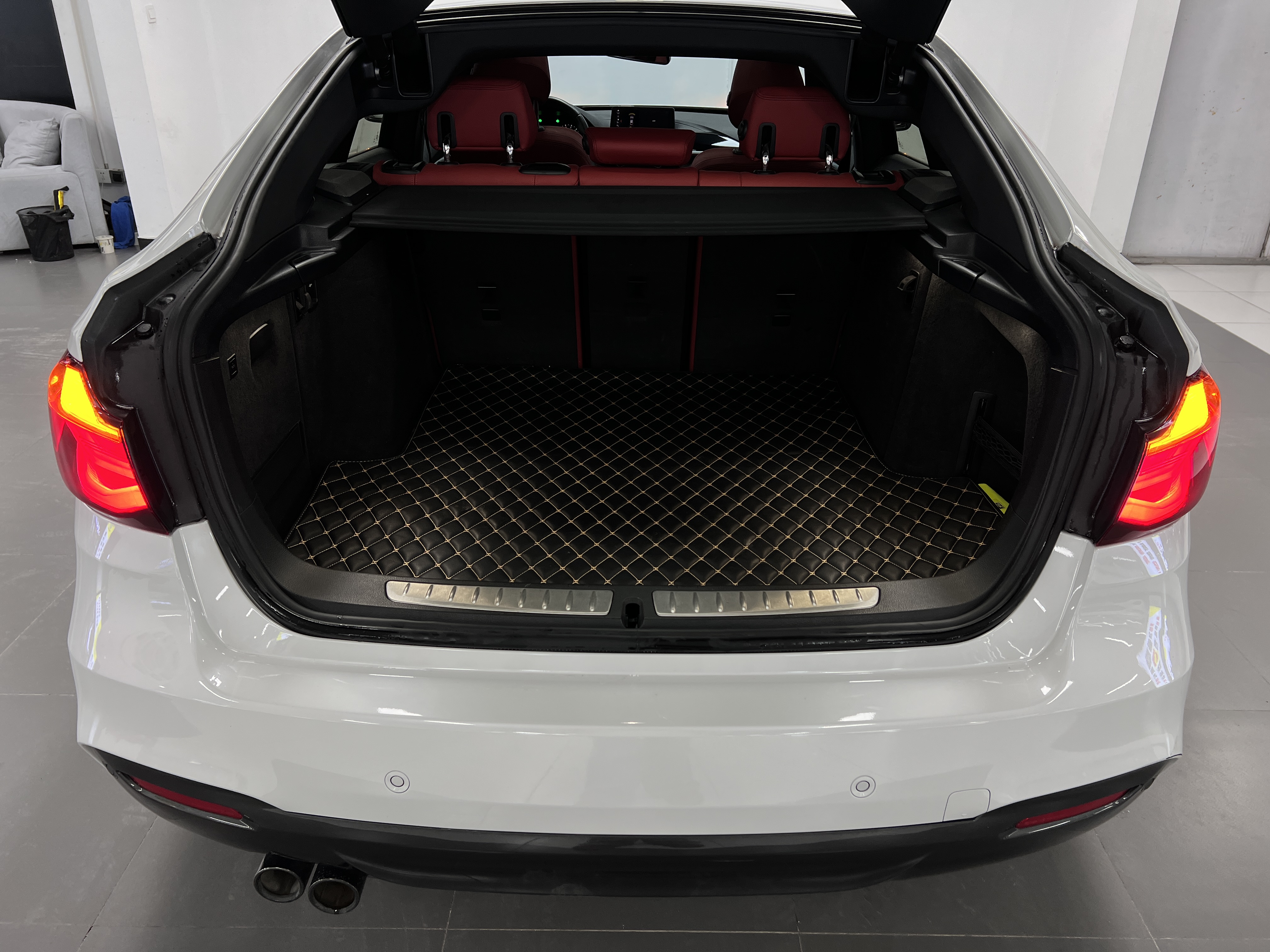 BMW 3 Series GT 2020 car image #15