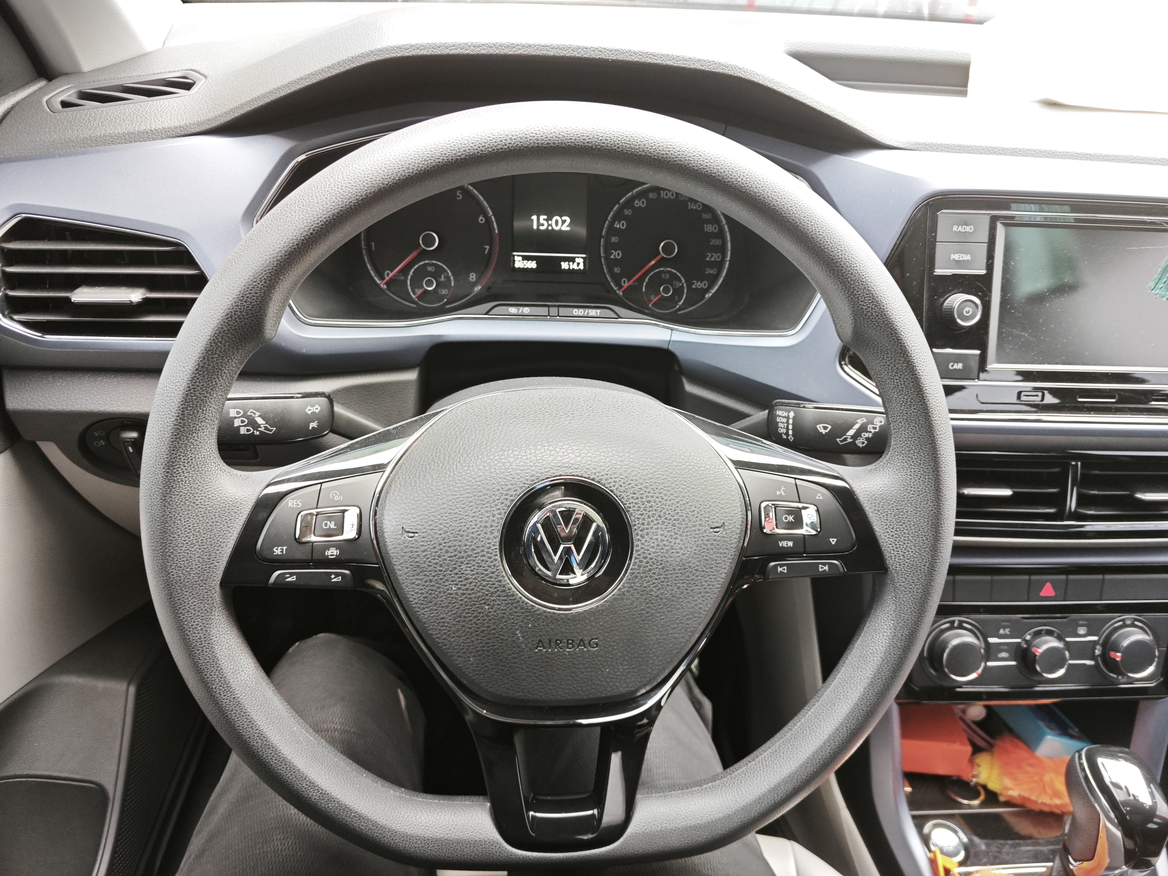 Volkswagen 2020 car image #15