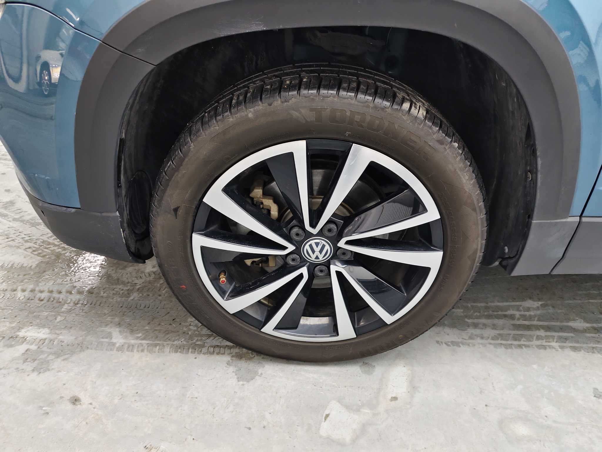 Volkswagen Tharu 2020 car image #15