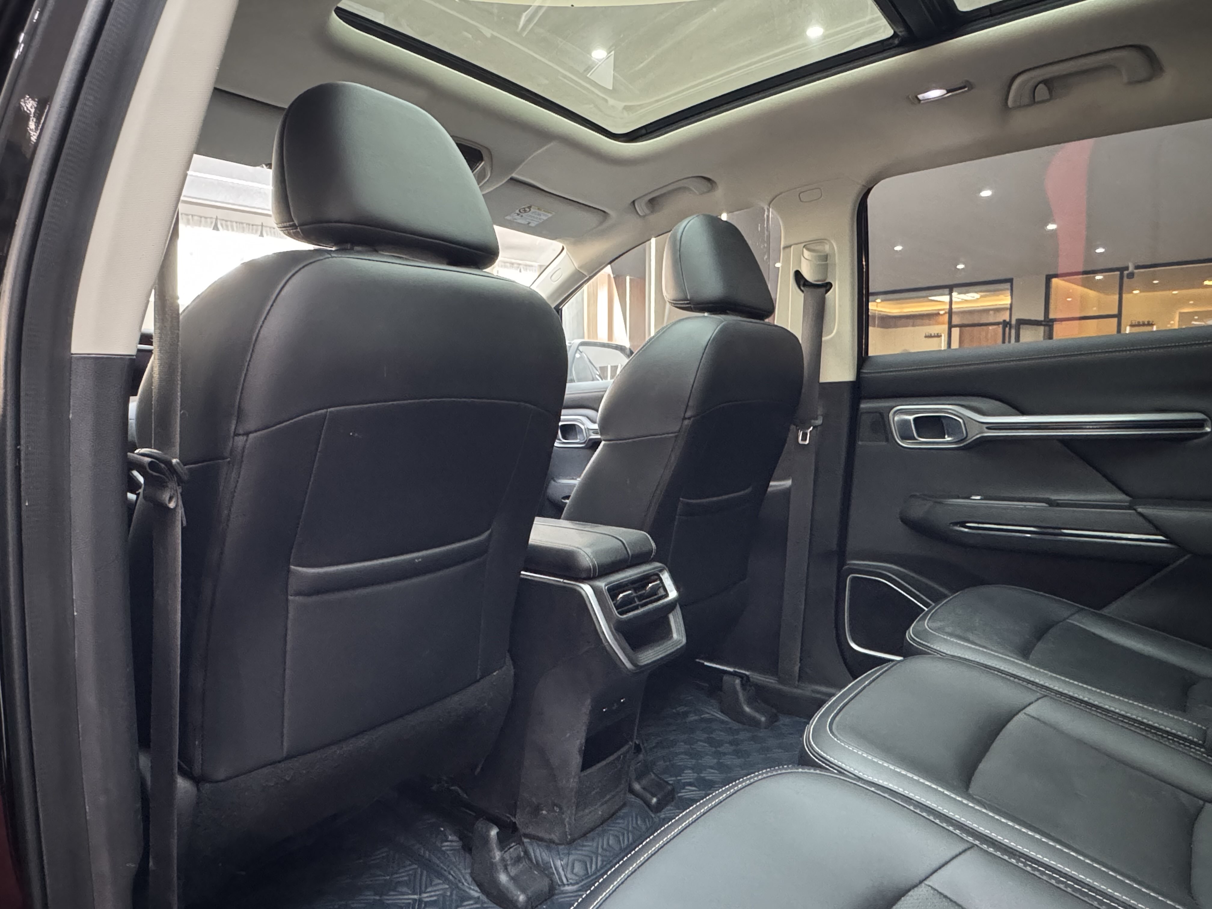 GEELY OkavangoR7 2020 car image #15