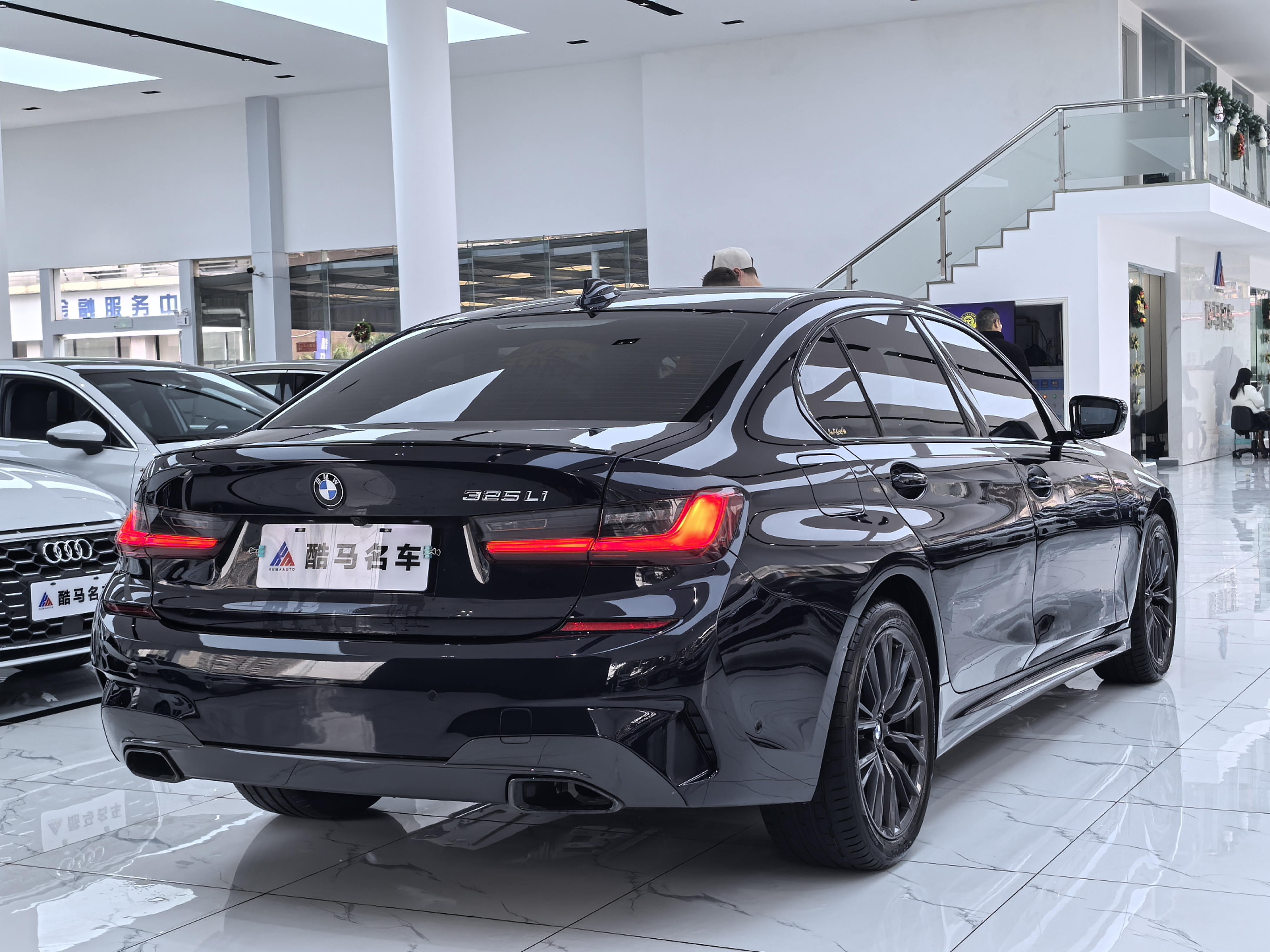 BMW 3 Series 2021 #15 BMW 3 Series 2021 car image #15