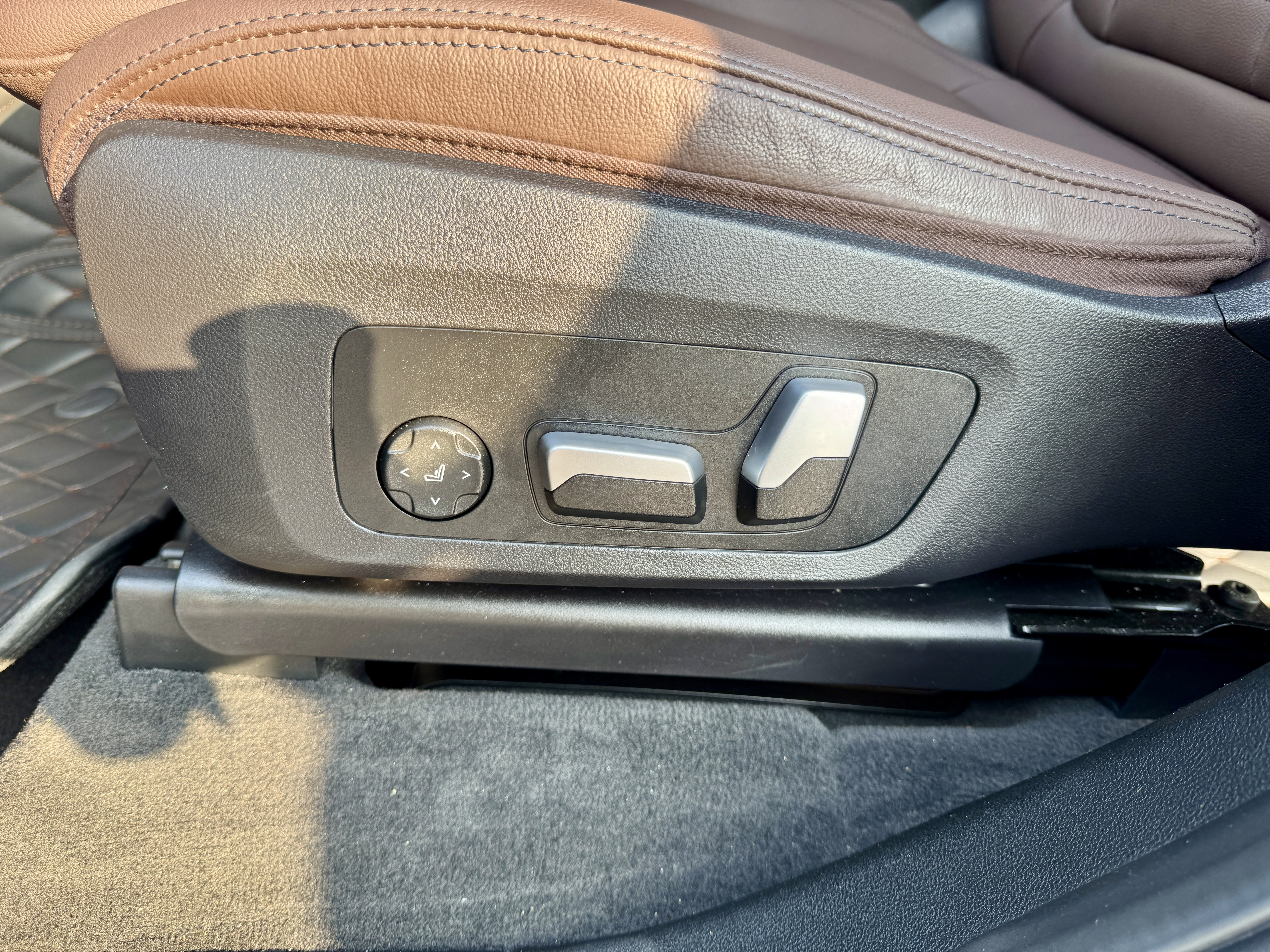 BMW X3 2021 car image #15