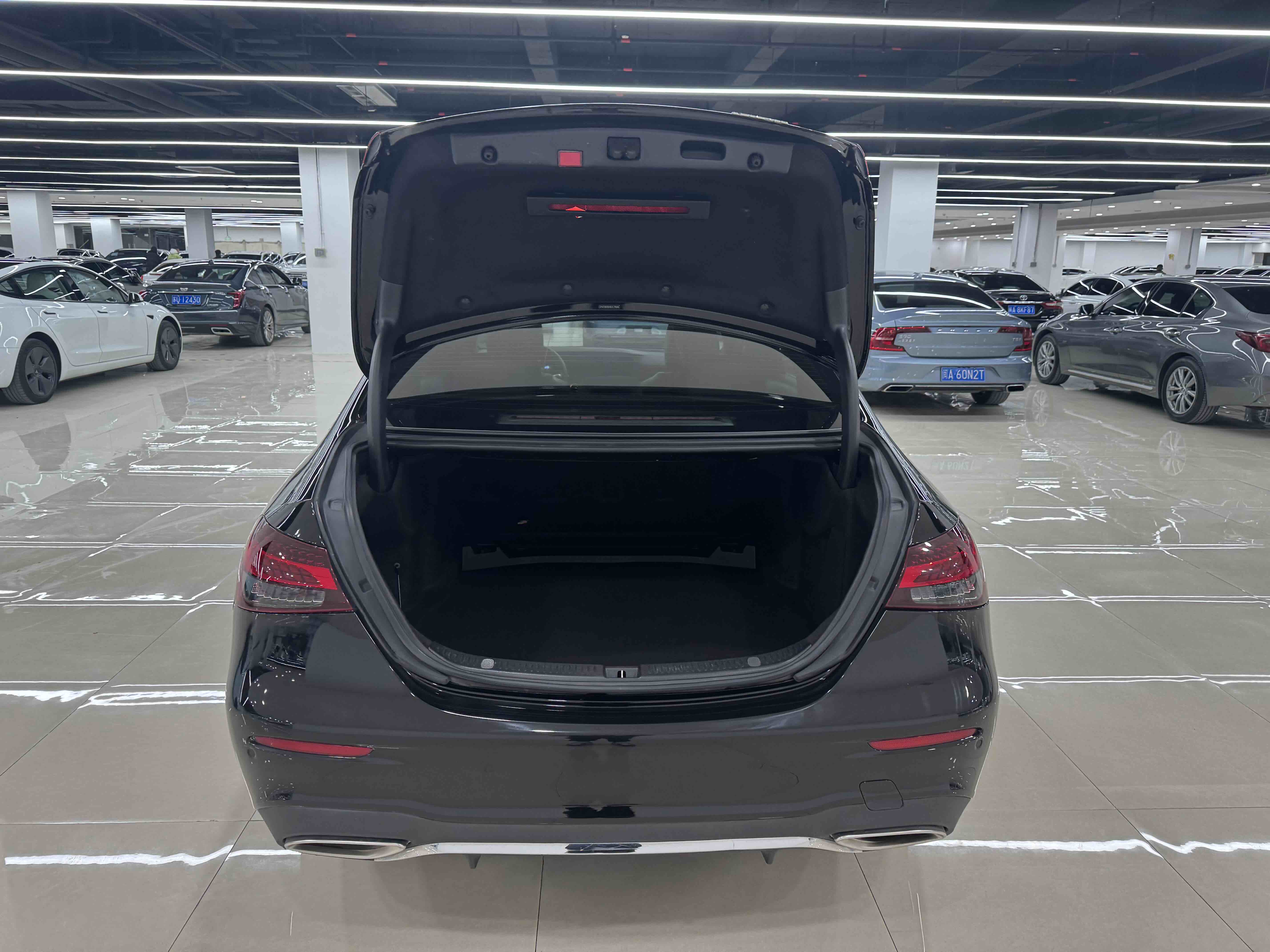 Mercedes-Benz E Class 2021 car image #15