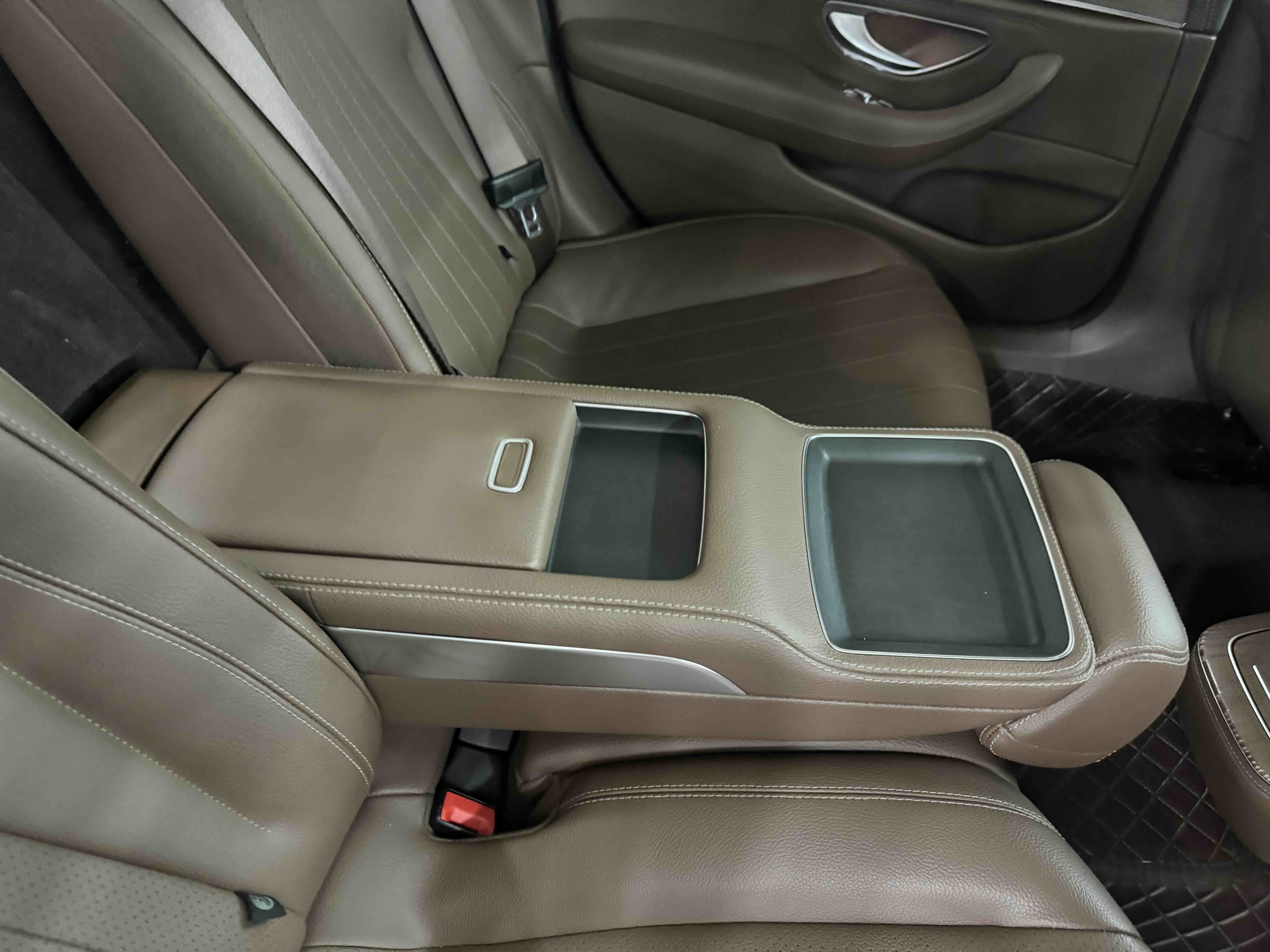 Mercedes-Benz E Class 2022 car image #15