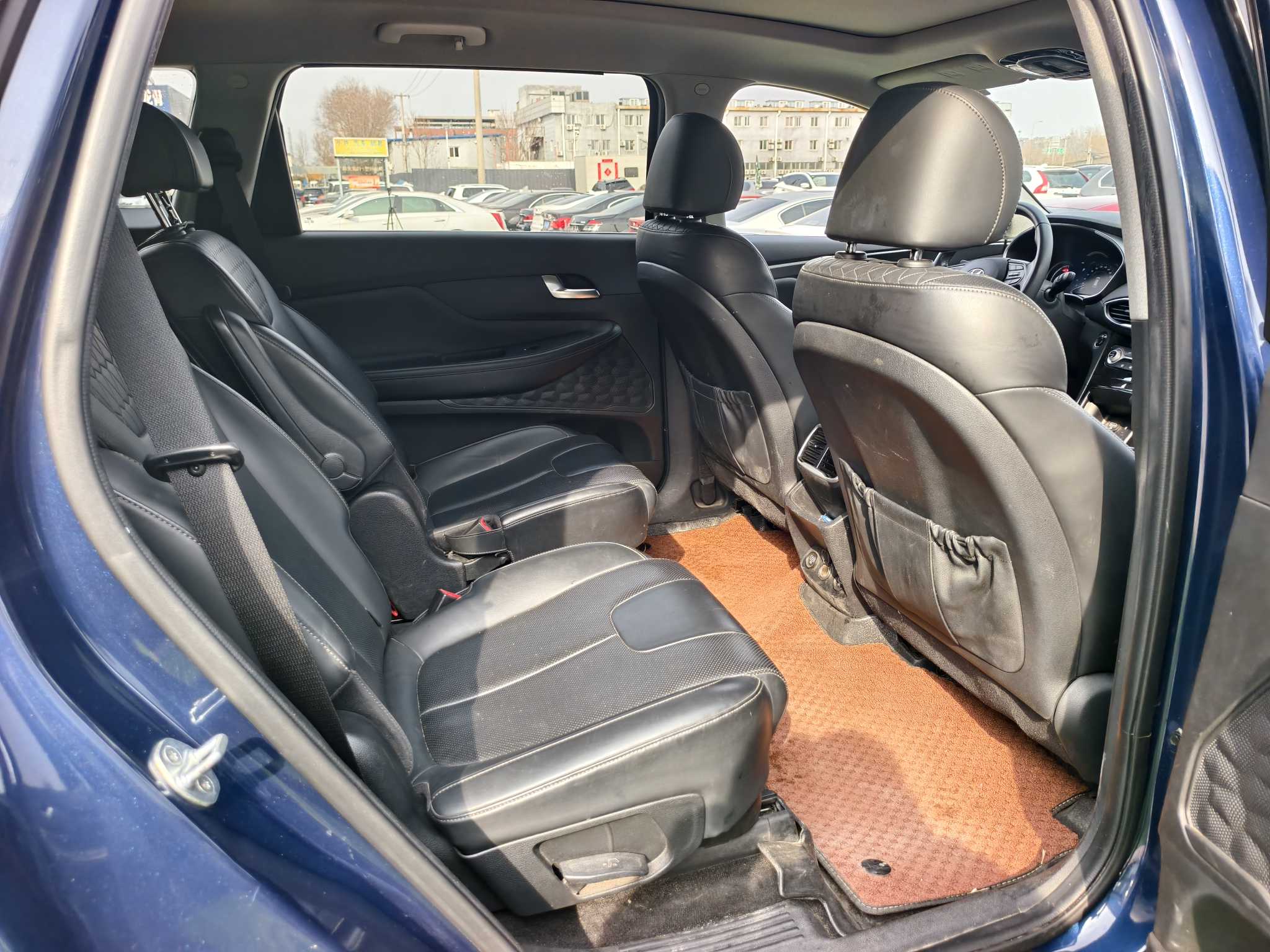 Hyundai Santa Fe 2021 image de voiture #15