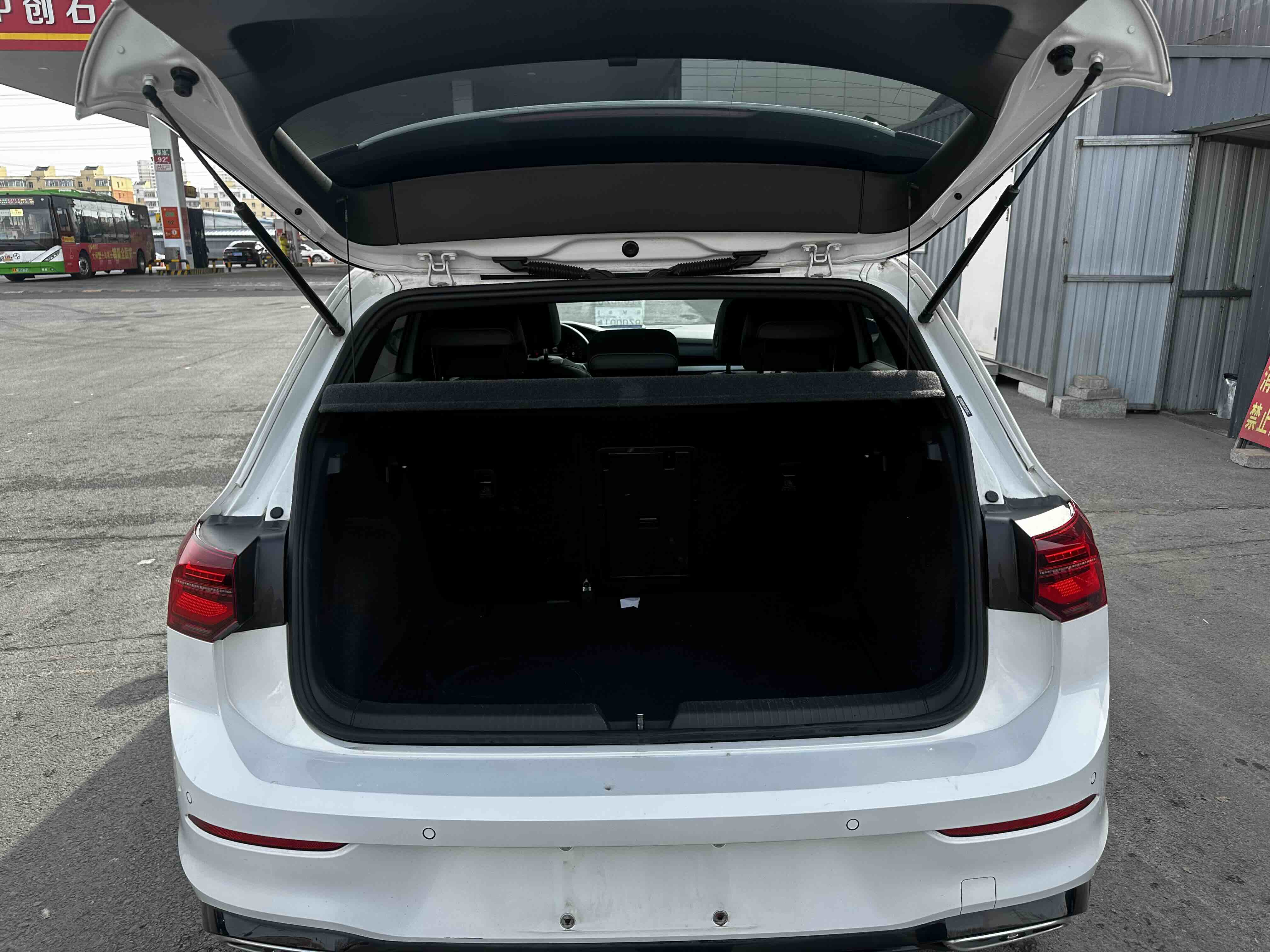 Volkswagen Golf 2022 #15 Volkswagen Golf 2022 car image #15