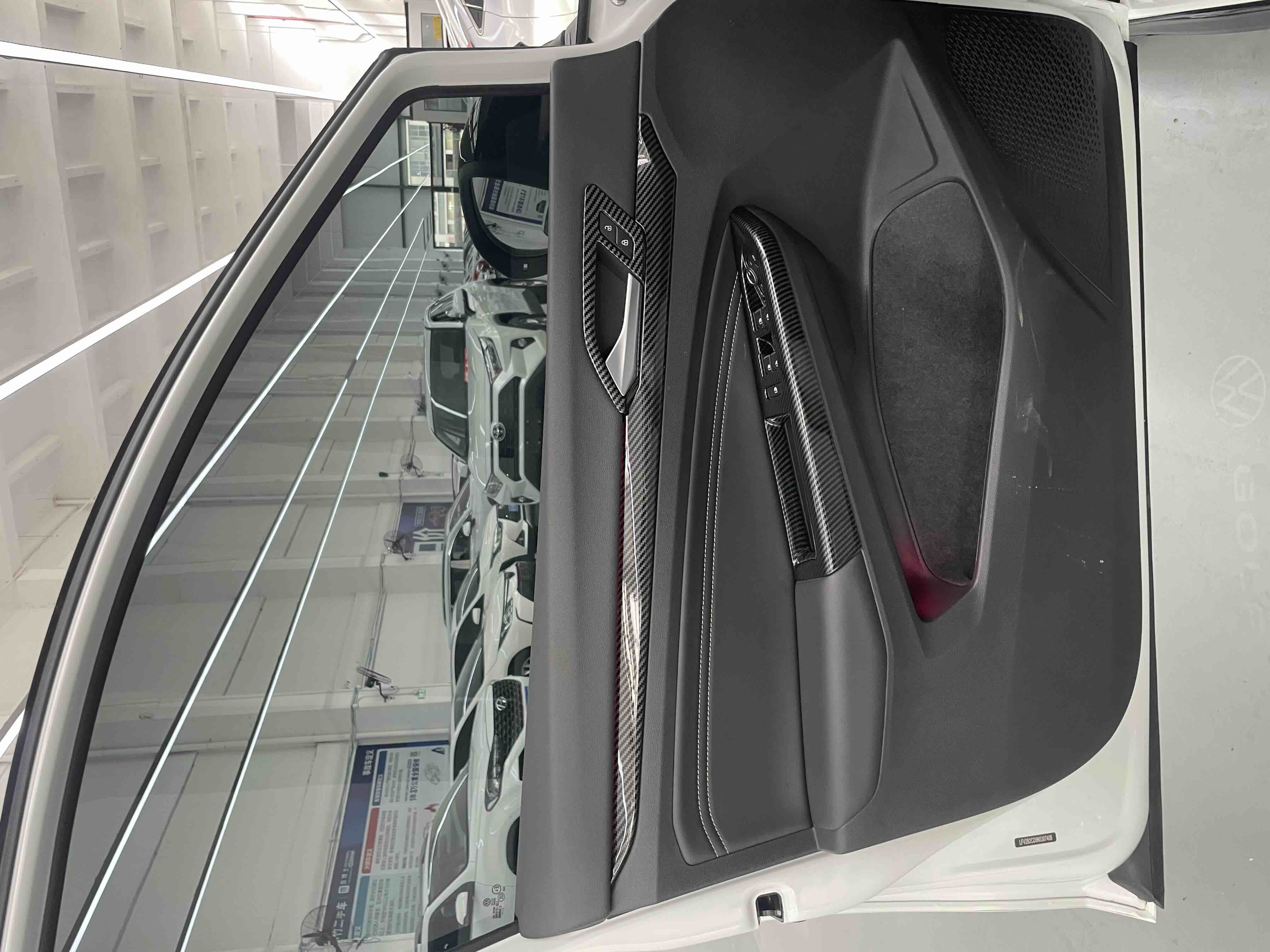 Volkswagen Golf 2022 car image #15