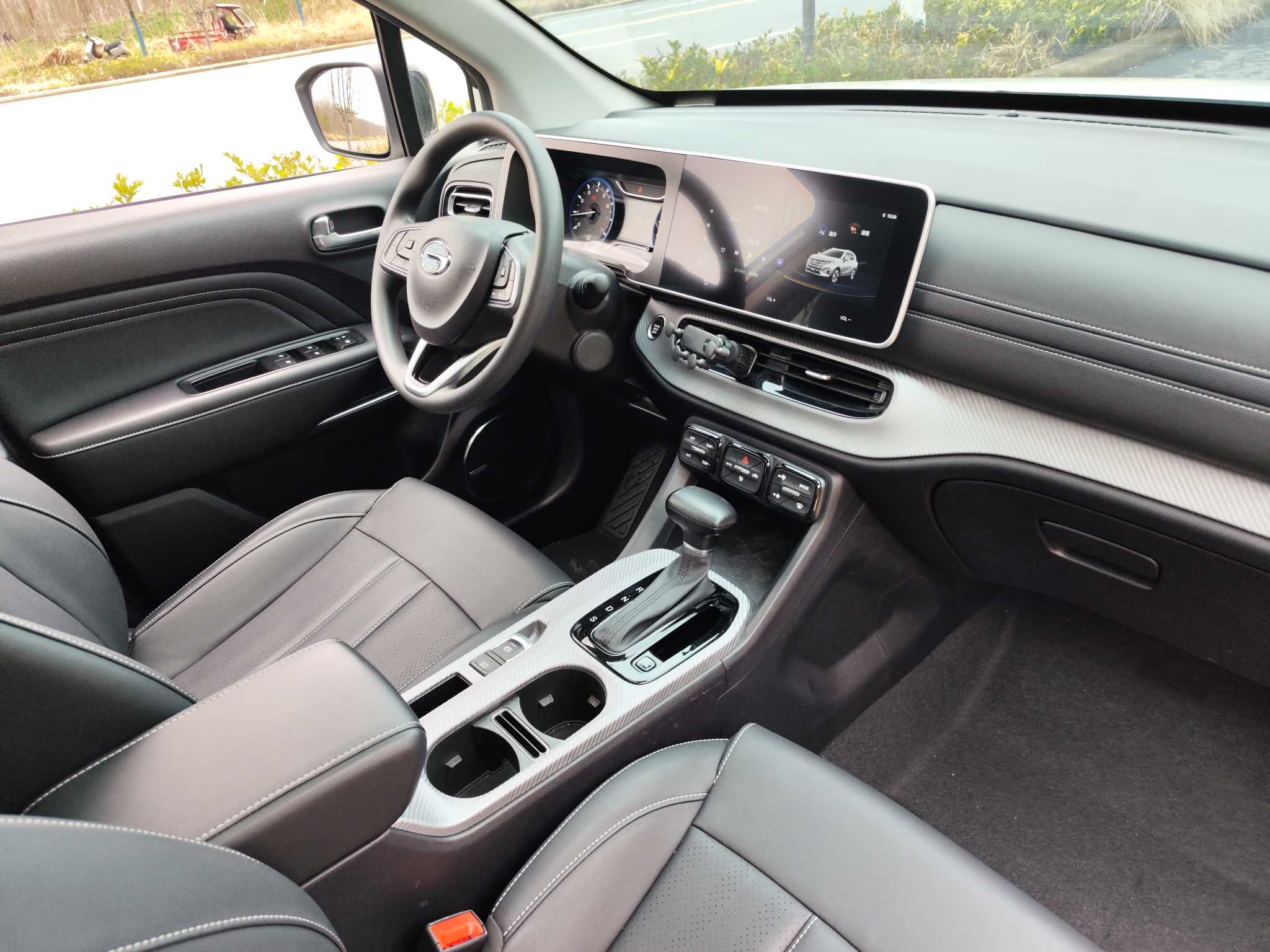 GAC Trumpchi GS3 2021 #15 GAC Trumpchi GS3 2021 car image #15