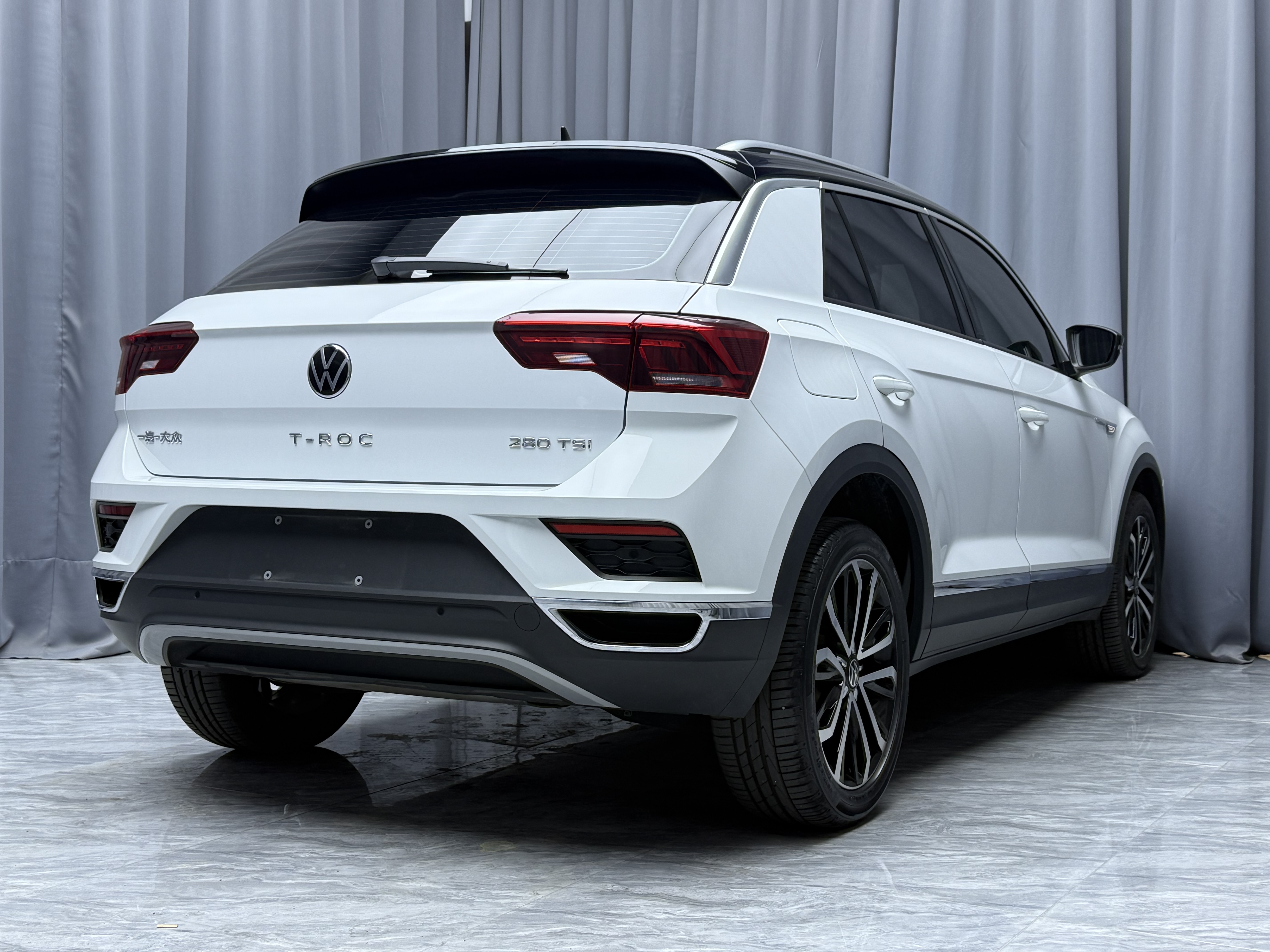 Volkswagen T-Roc 2021 #15 Volkswagen T-Roc 2021 car image #15