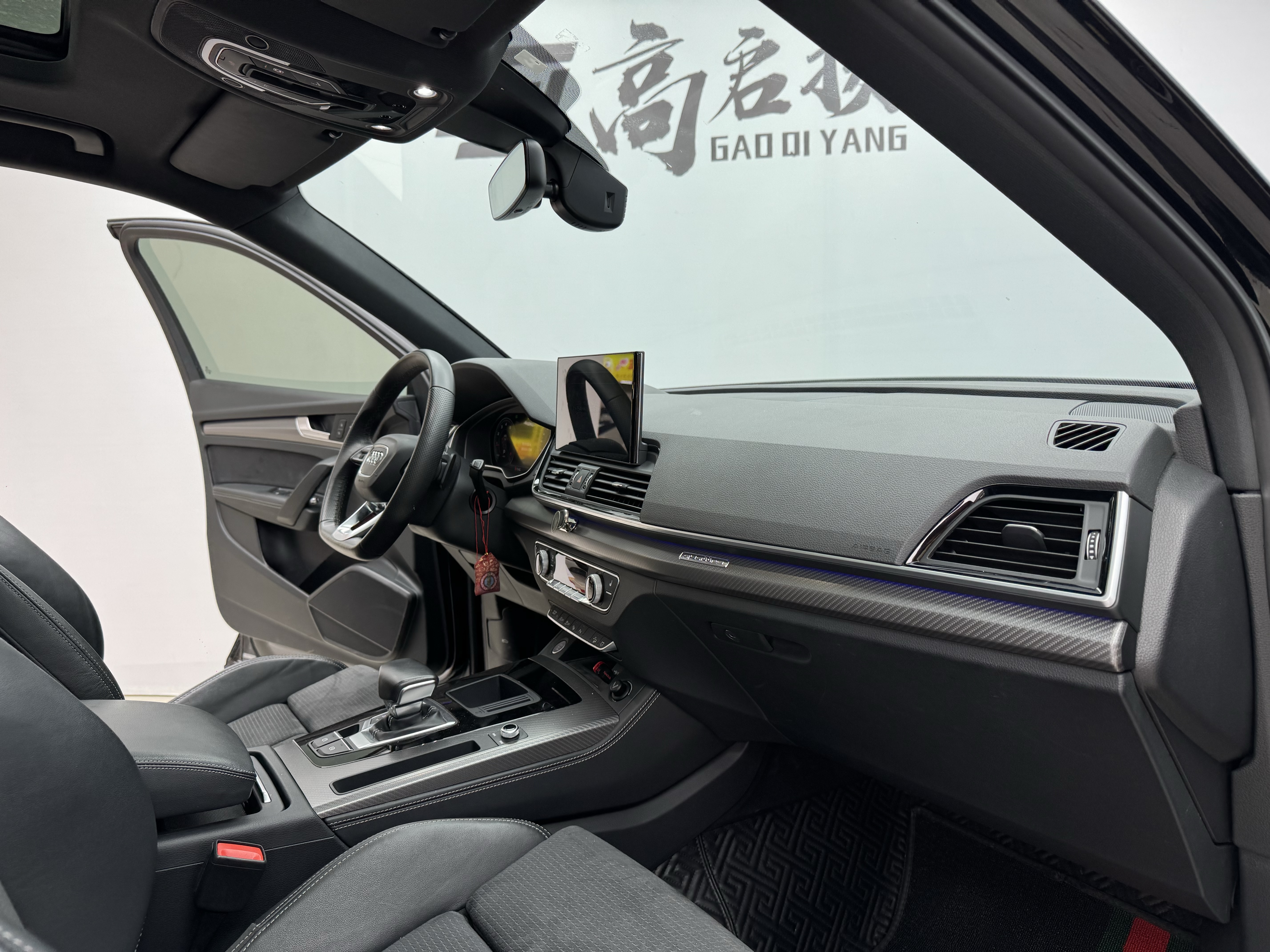 Audi Q5L Sportback 2021 изображение автомобиля #15