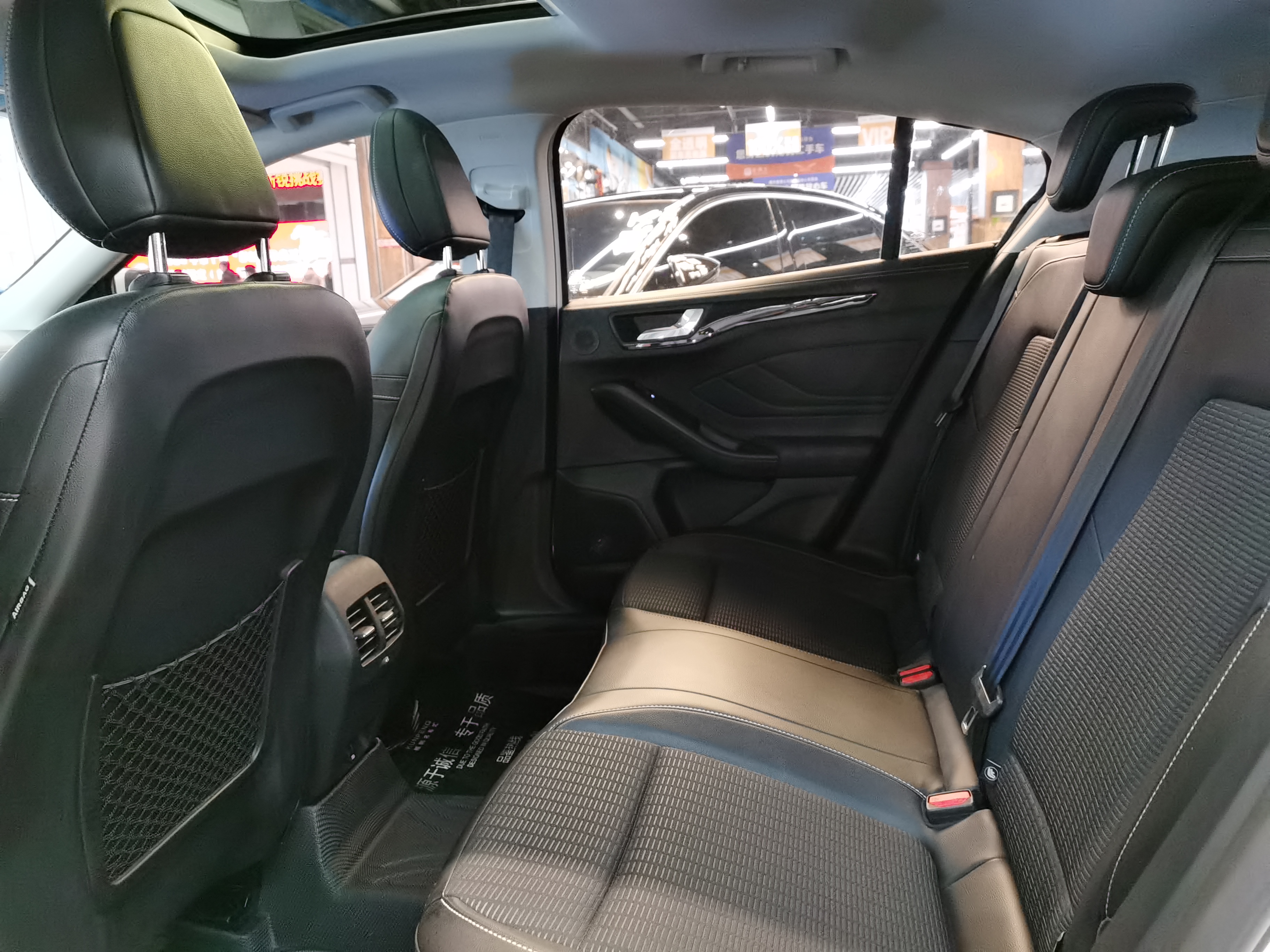 Ford Focus 2022 immagine di auto #15