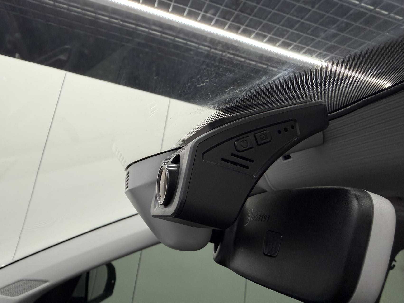 Volkswagen Tacqua 2021 car image #15