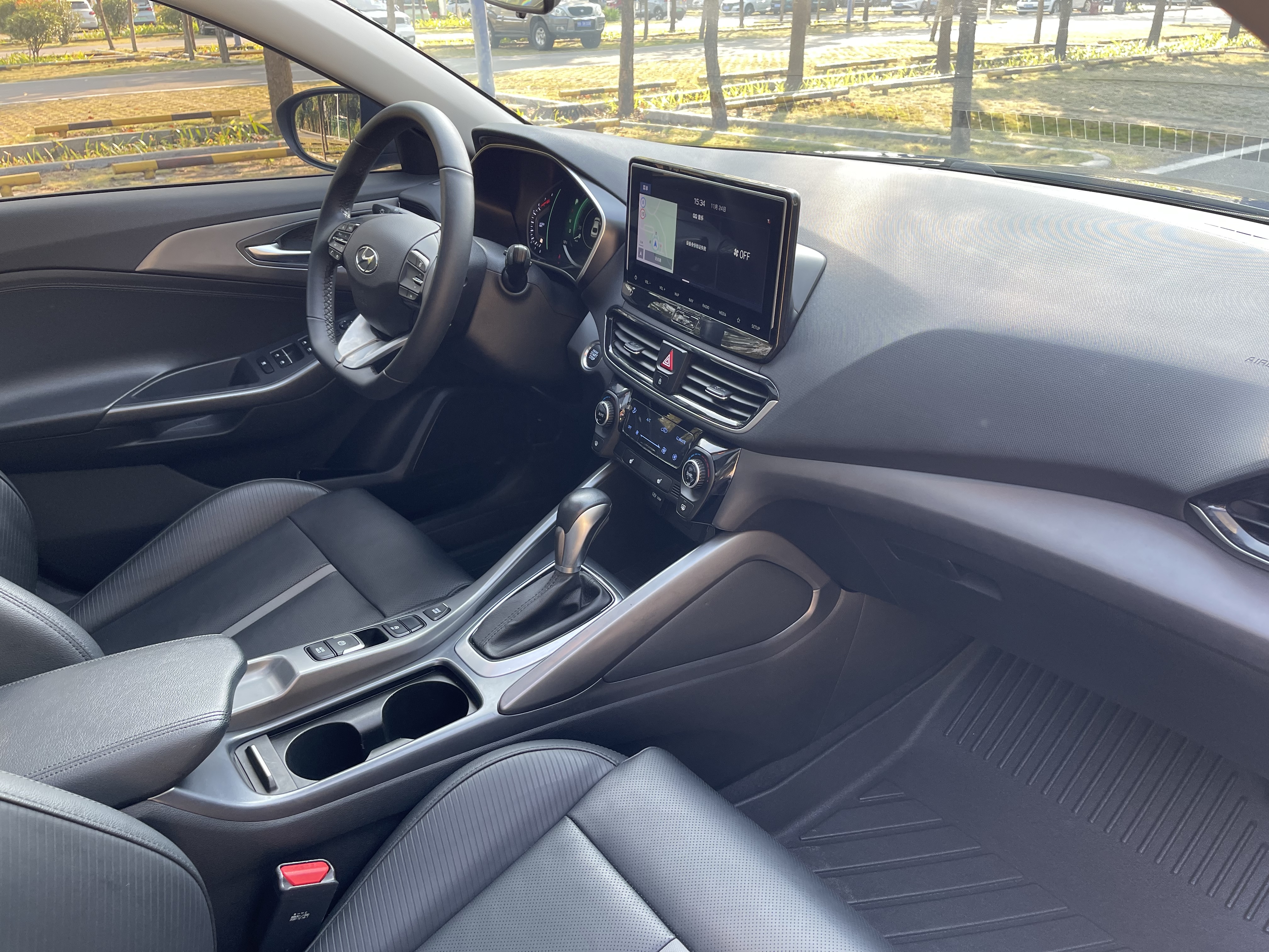 Hyundai Lafesta 2021 car image #15