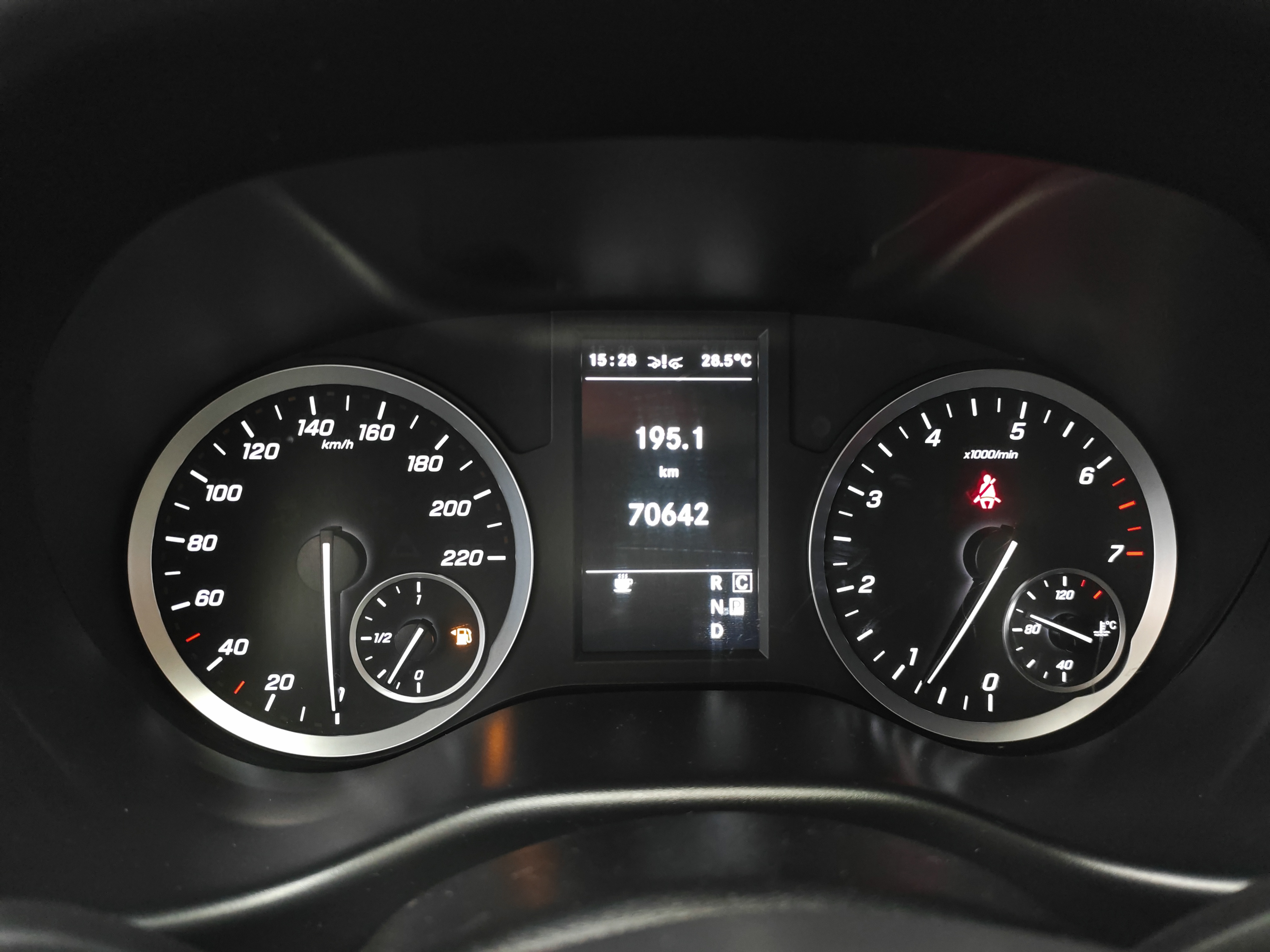 Mercedes-Benz Vito 2021 #15 Mercedes-Benz Vito 2021 car image #15