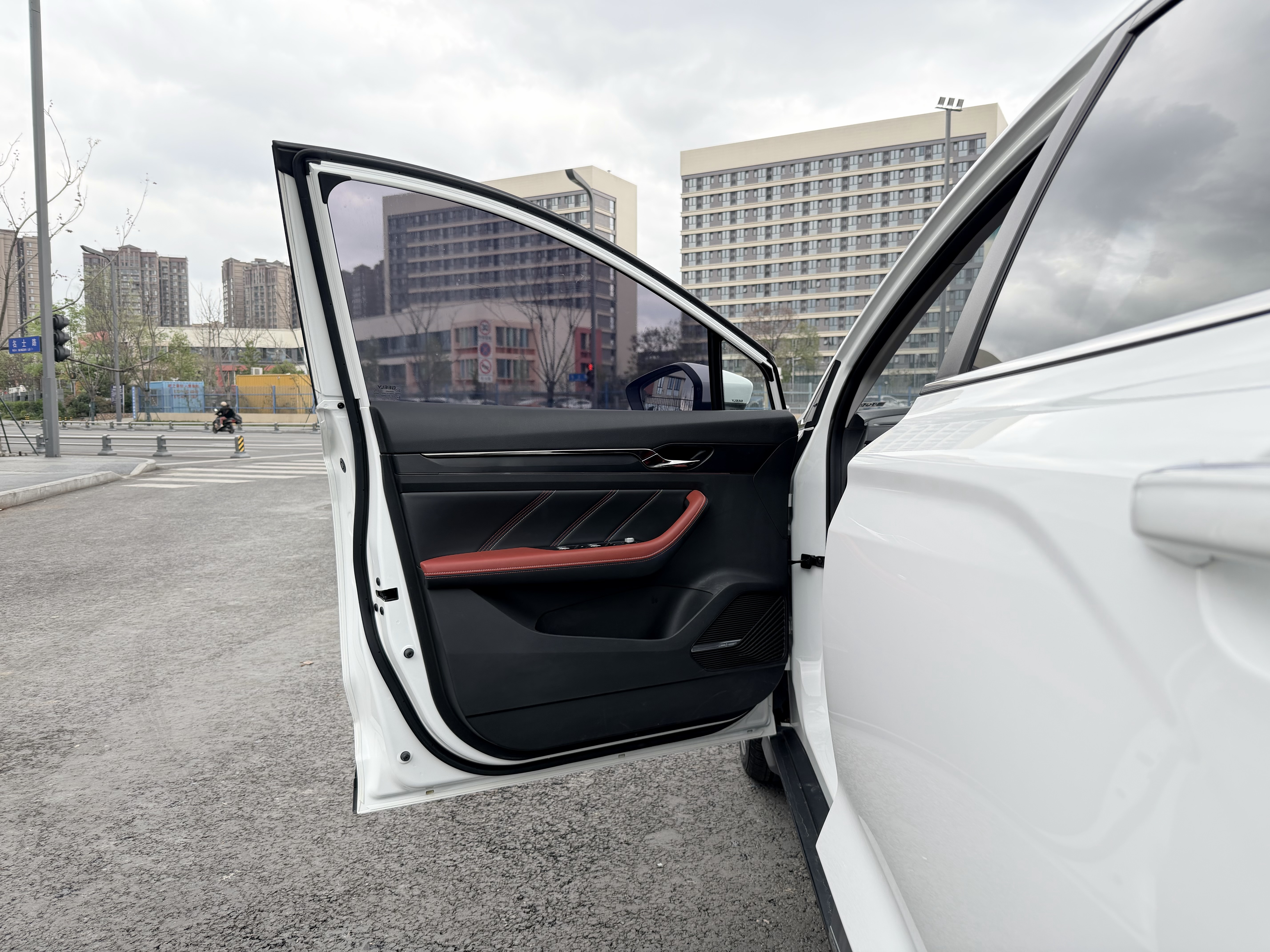 GEELY Emgrand S 2022 car image #15