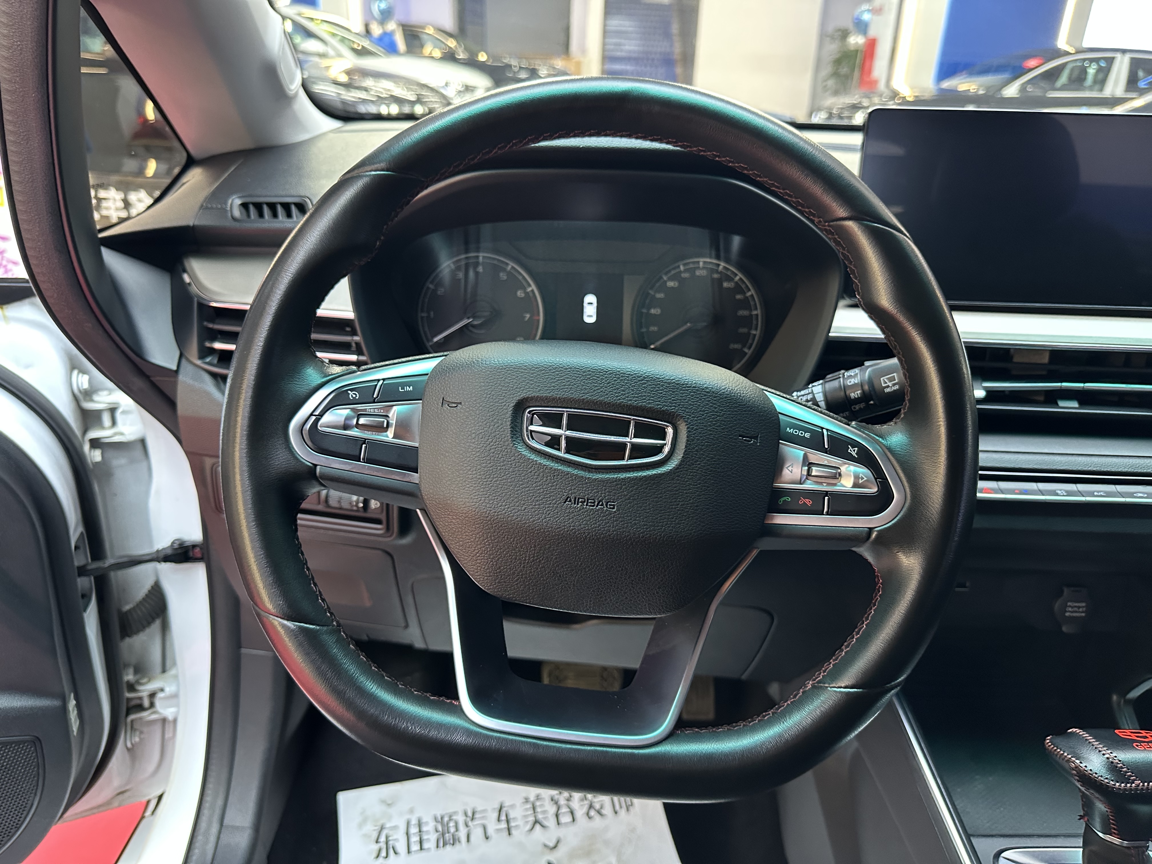 GEELY Vision X3 2022 #15 GEELY Vision X3 2022 صورة سيارة #15