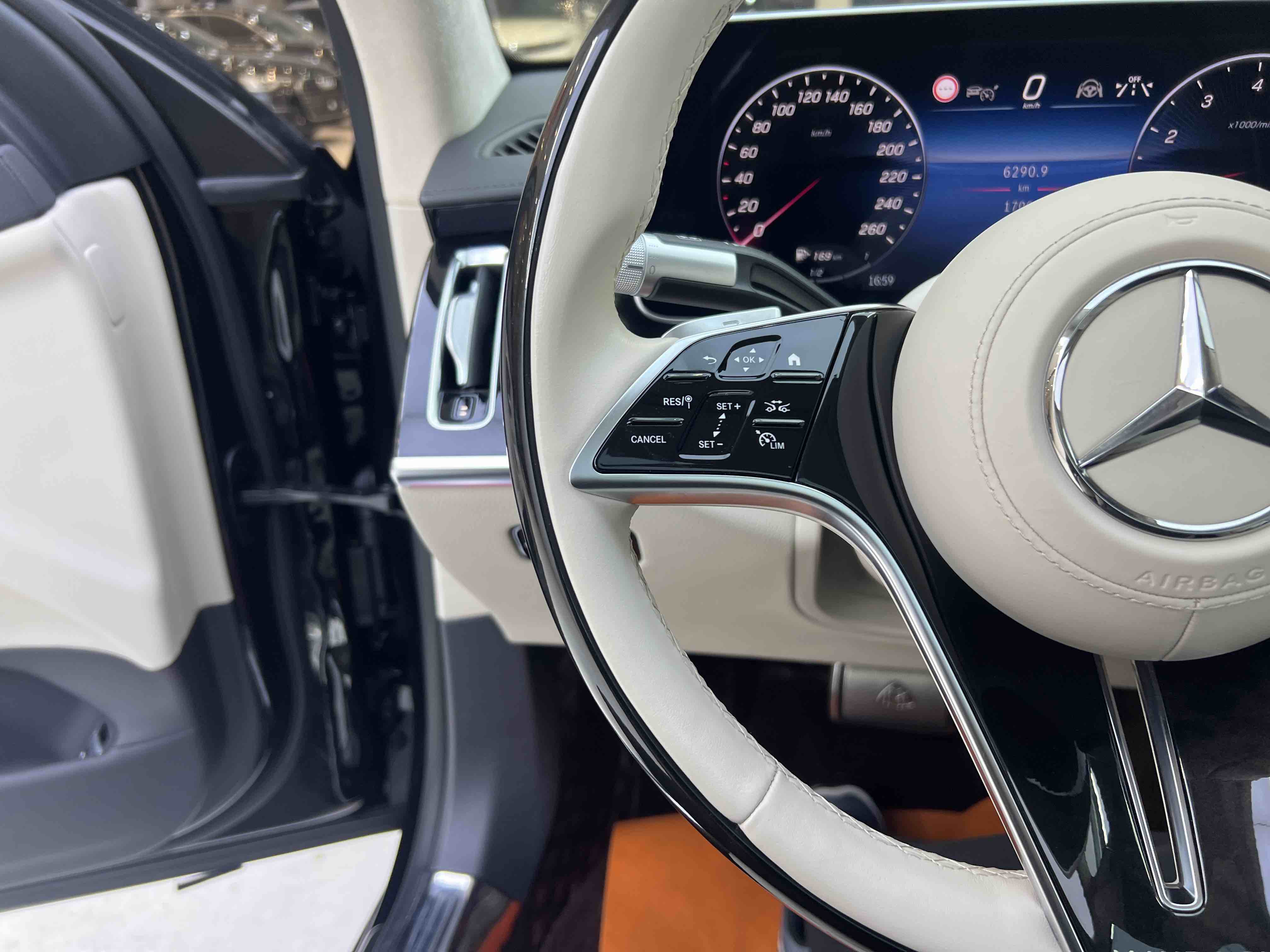 Mercedes-Benz Maybach S Class 2022 imagem de carro #15