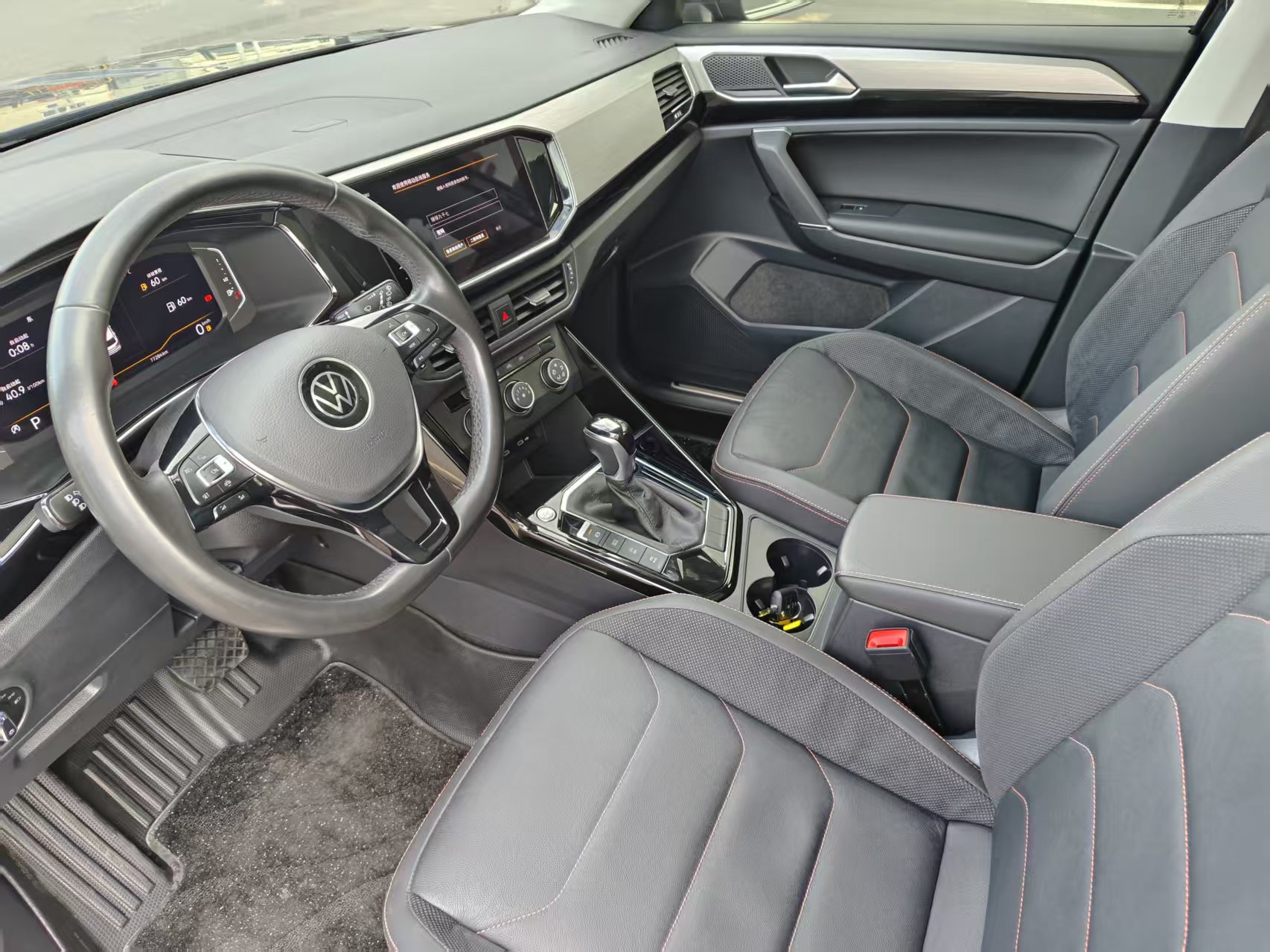 Volkswagen Tayron 2021 car image #15