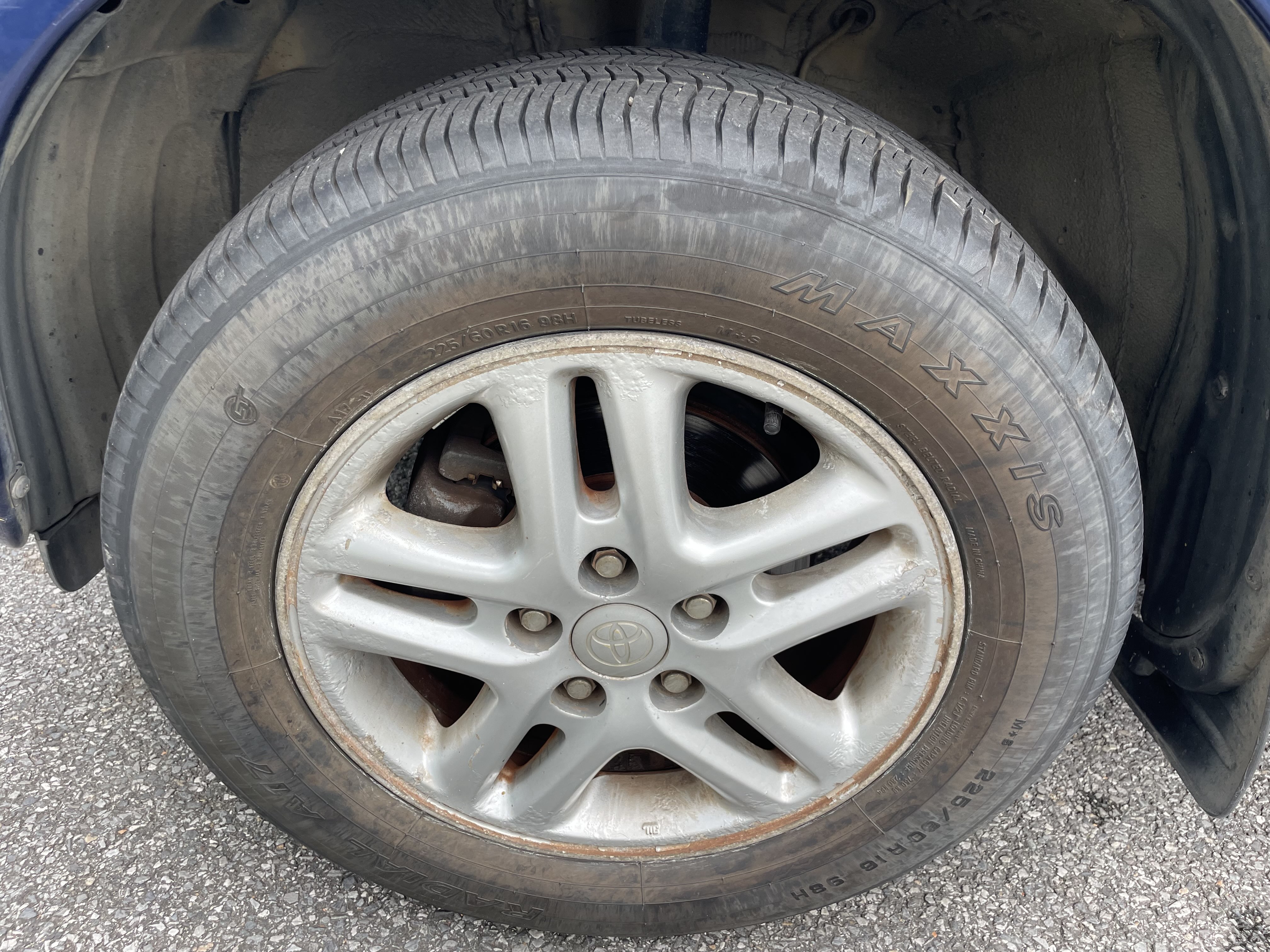 Toyota RAV4 (Imported) 2004 изображение автомобиля #15