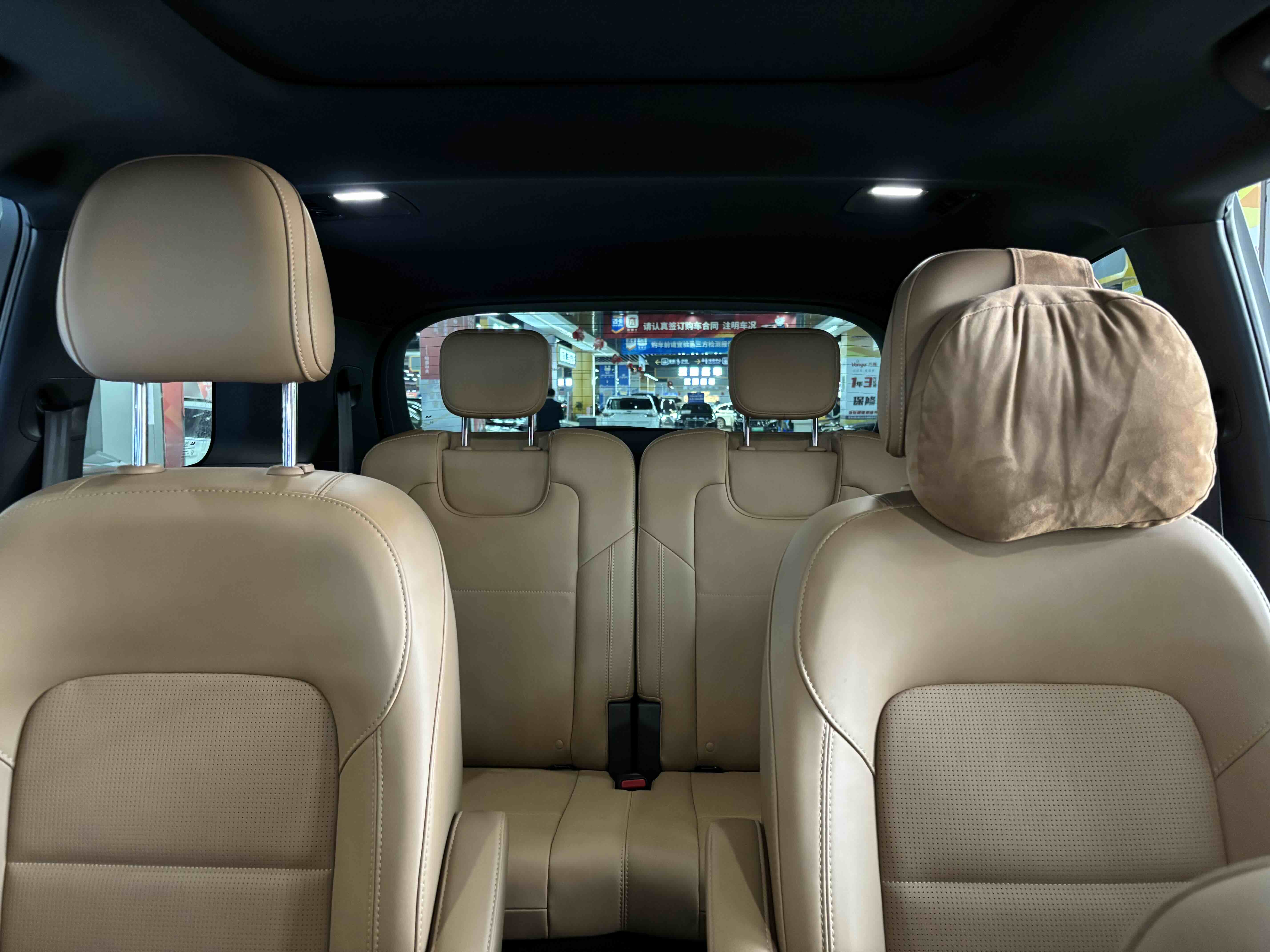 Li One 2022 صورة سيارة #15